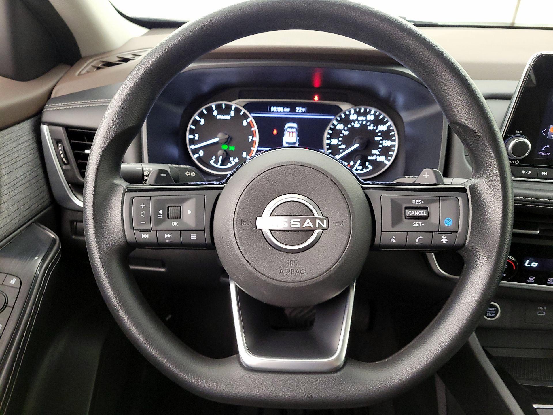 Thumbnail: 2023 Nissan Rogue - 10