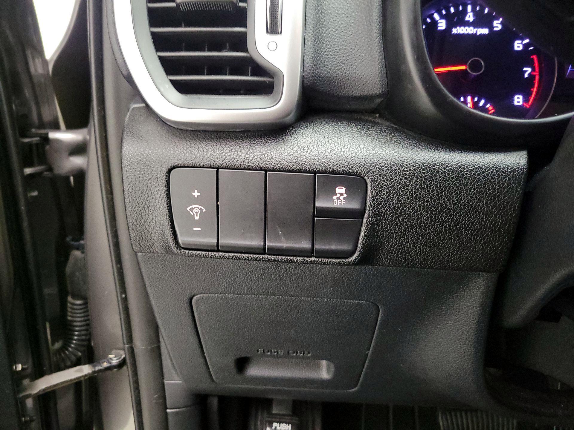 Thumbnail: 2018 Kia Sportage - 13