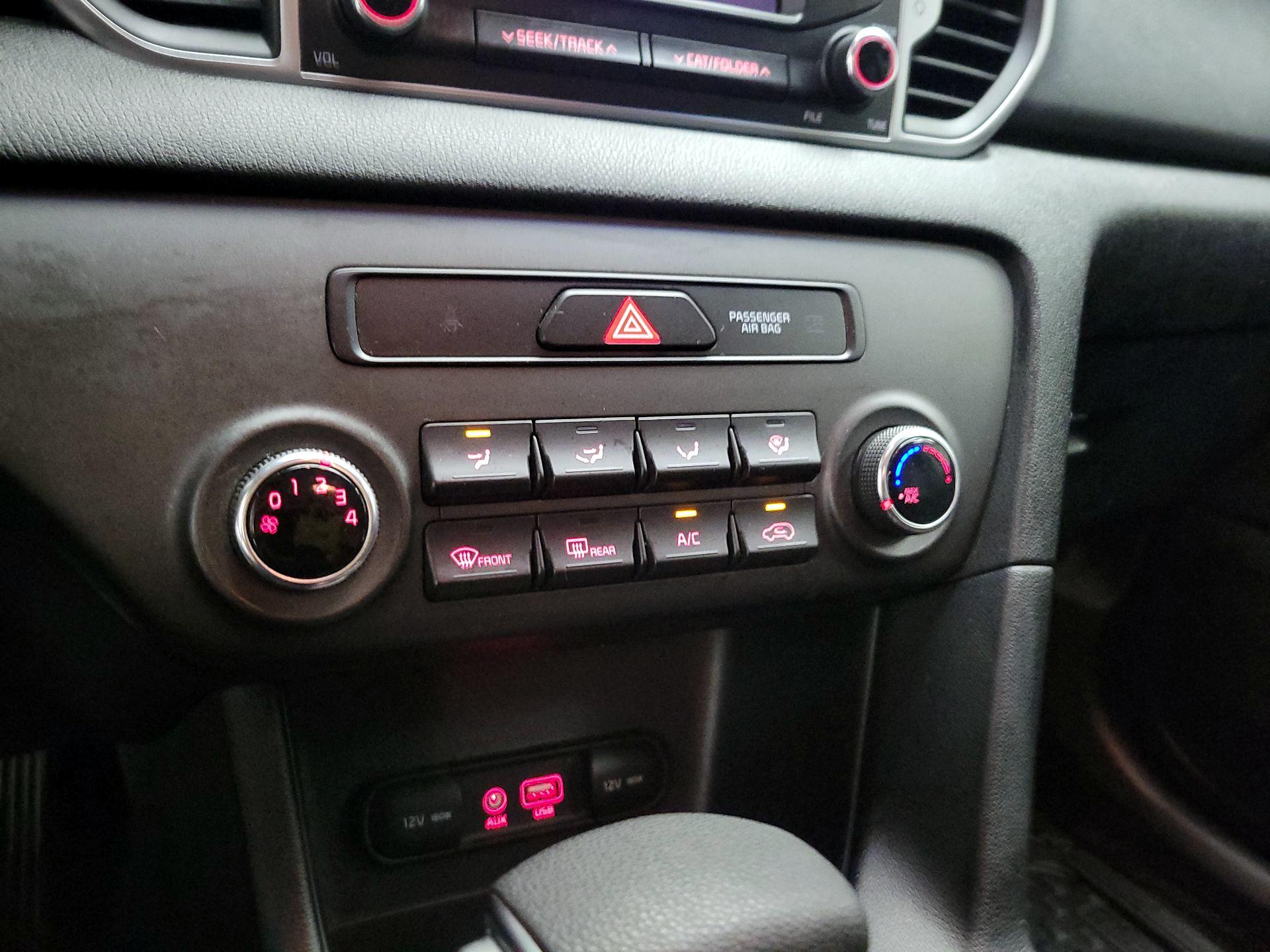 Thumbnail: 2018 Kia Sportage - 16