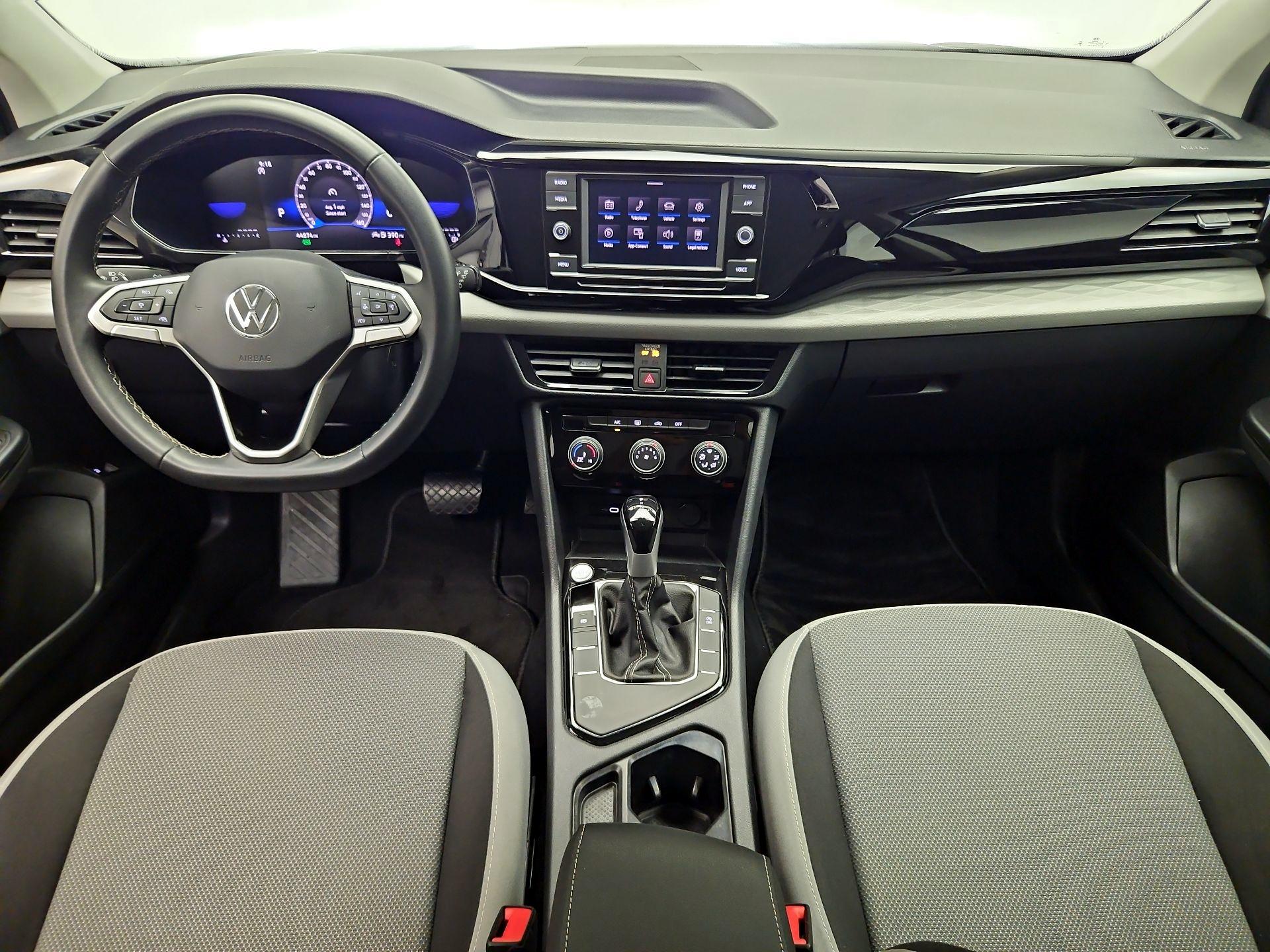 Thumbnail: 2024 Volkswagen Taos - 9