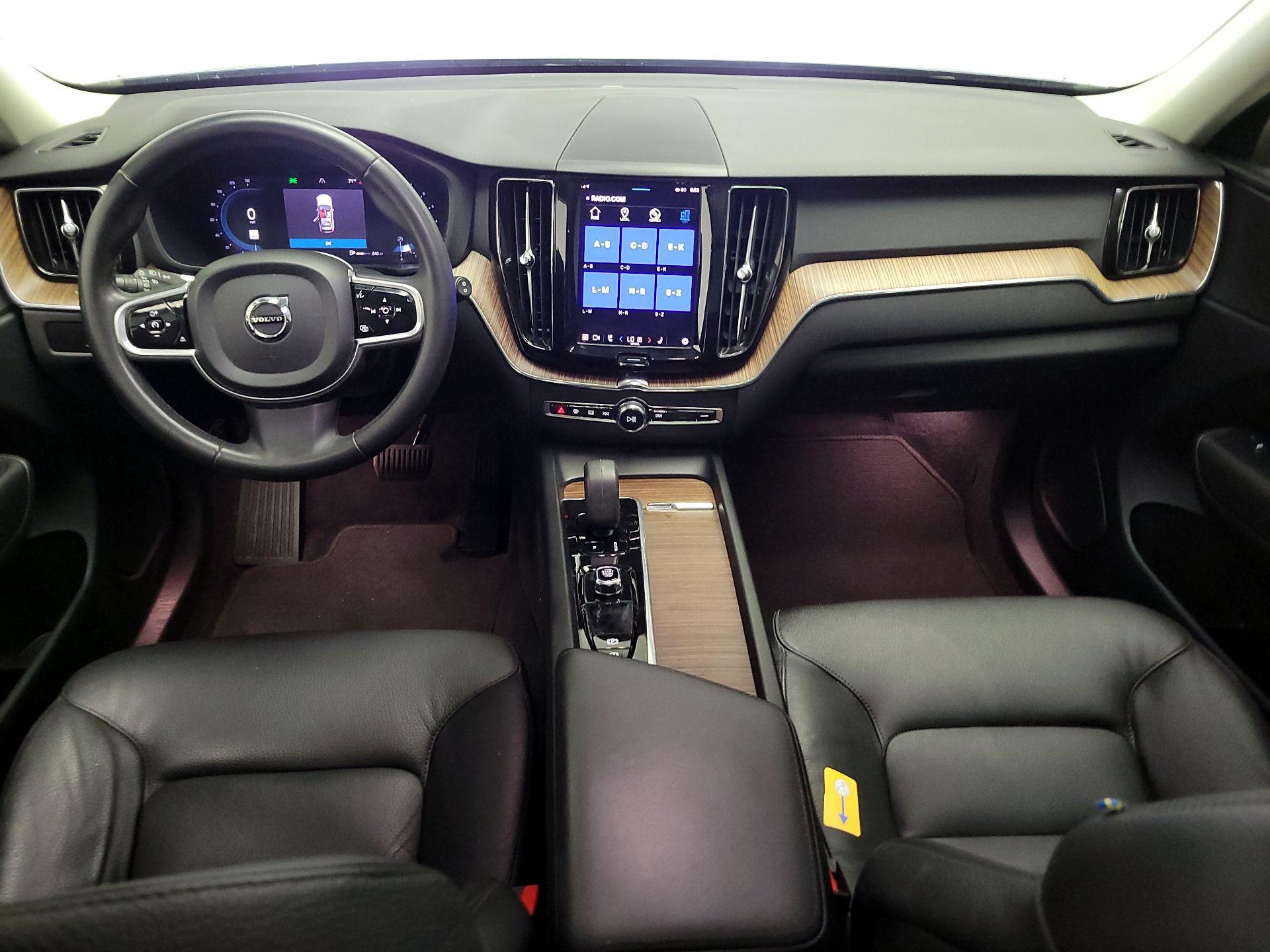 Thumbnail: 2023 Volvo XC60 - 9
