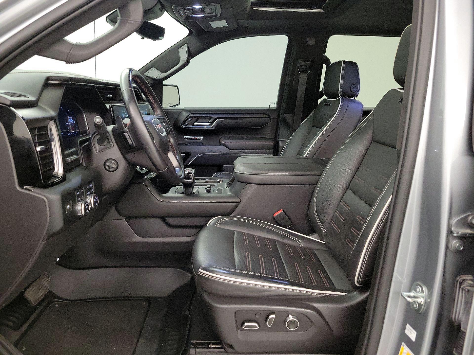 Thumbnail: 2023 GMC Sierra 1500 - 11