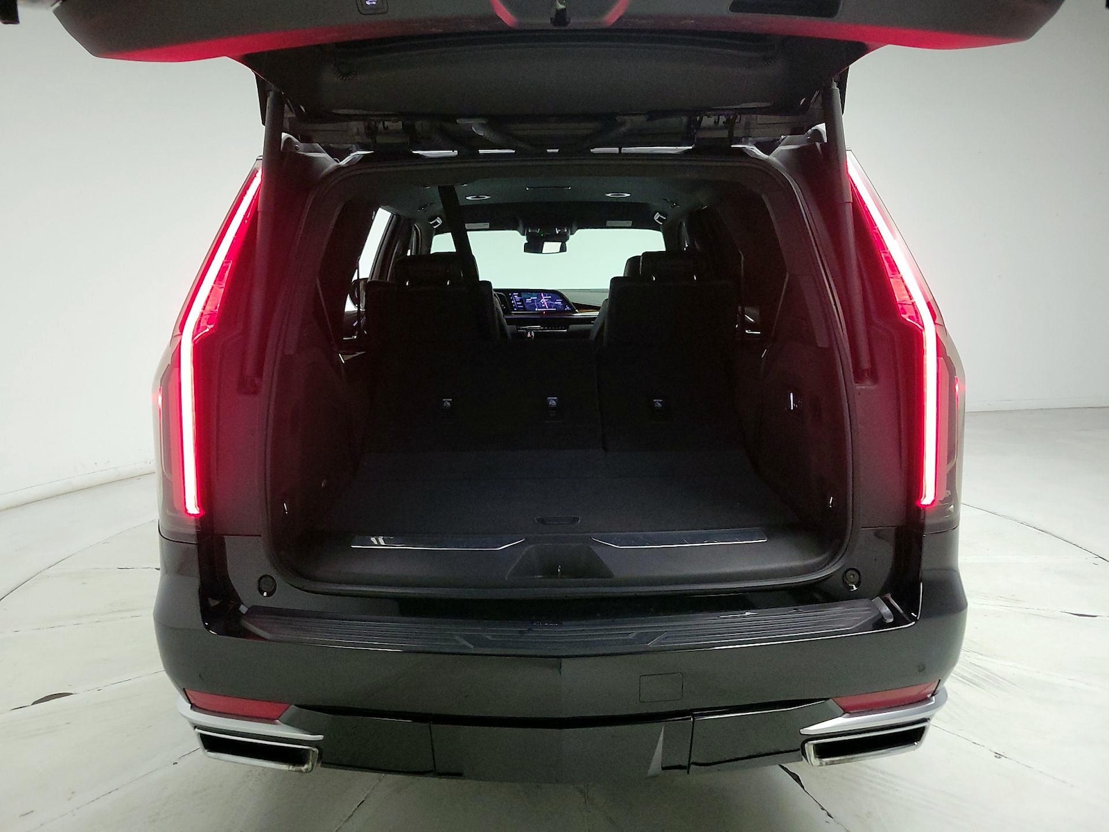 2024 Cadillac Escalade Luxury - Photo 23