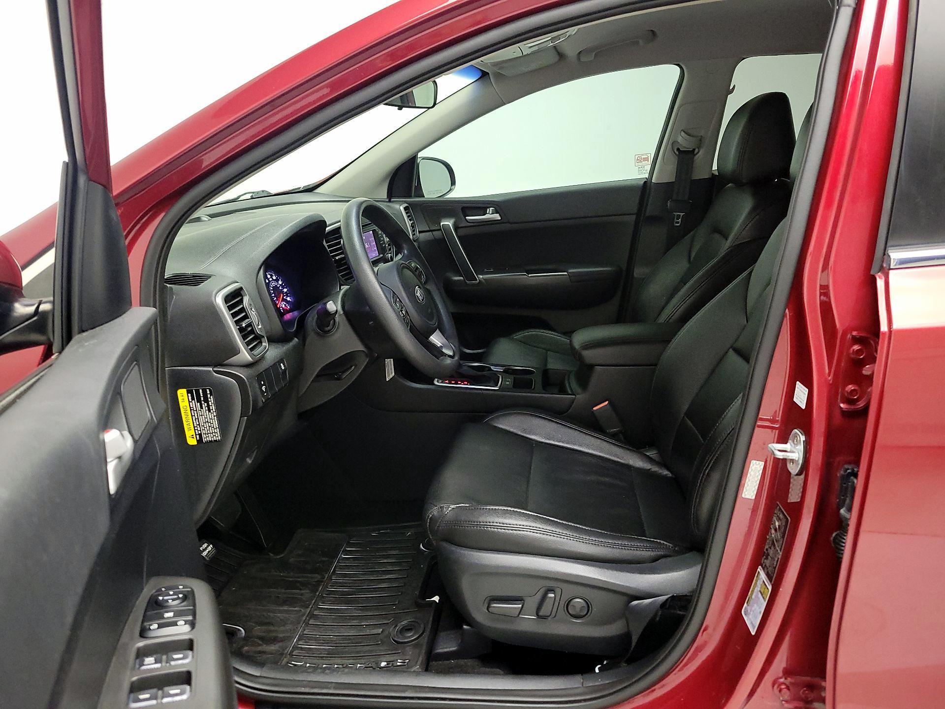 Thumbnail: 2017 Kia Sportage - 11