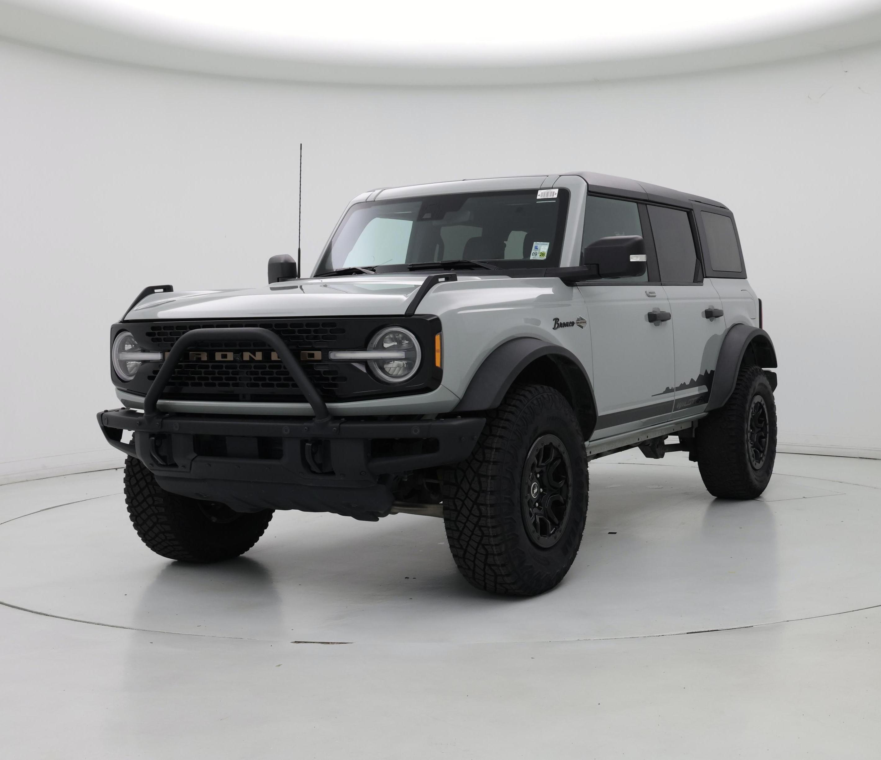 Thumbnail: 2022 Ford Bronco - 4