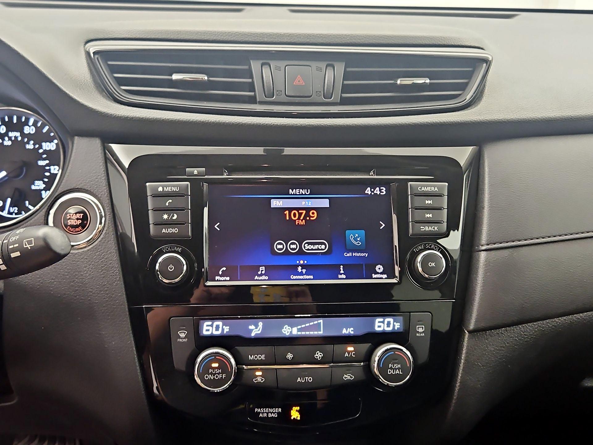 Thumbnail: 2018 Nissan Rogue - 15