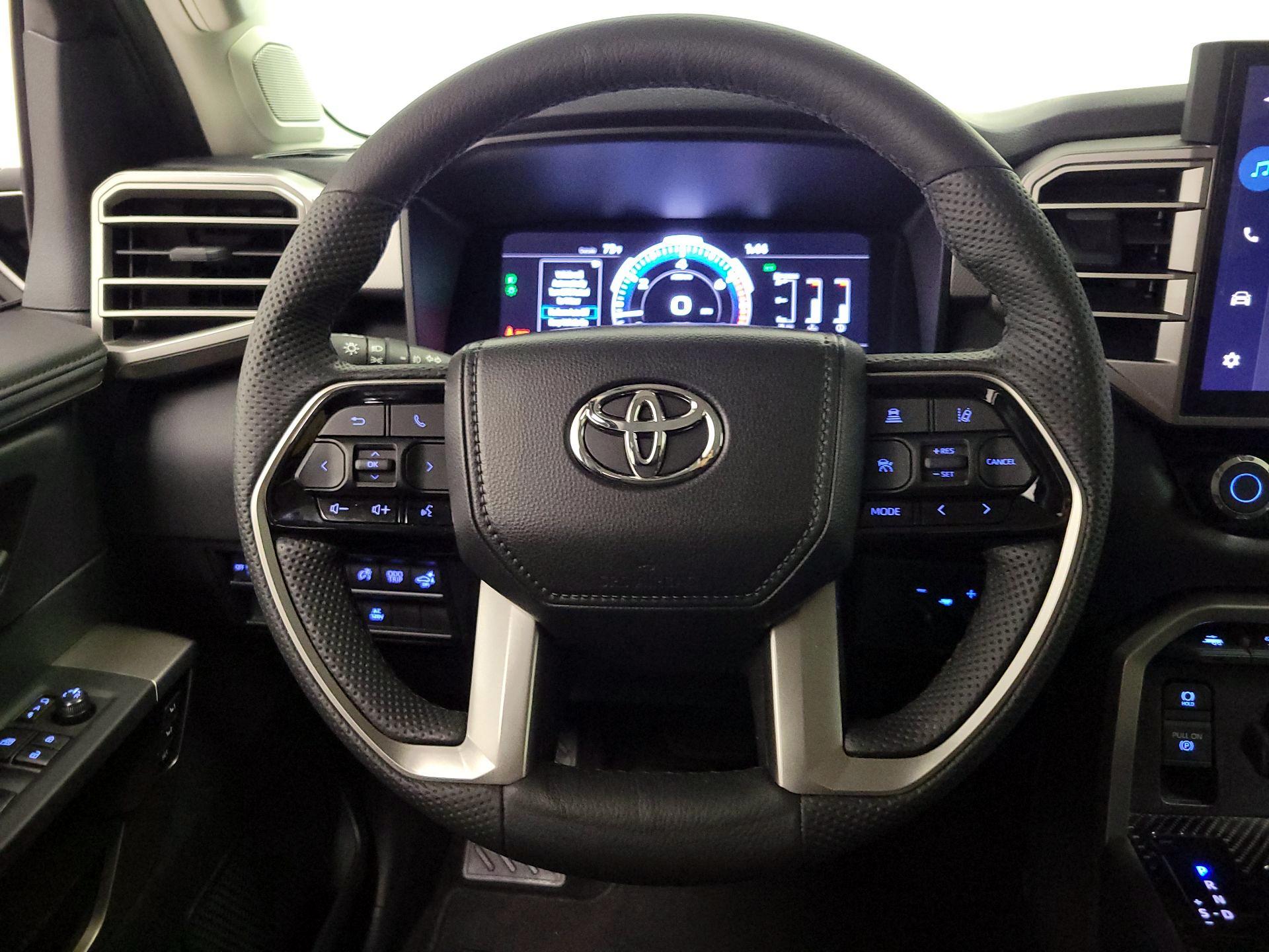 Thumbnail: 2024 Toyota Tundra - 10