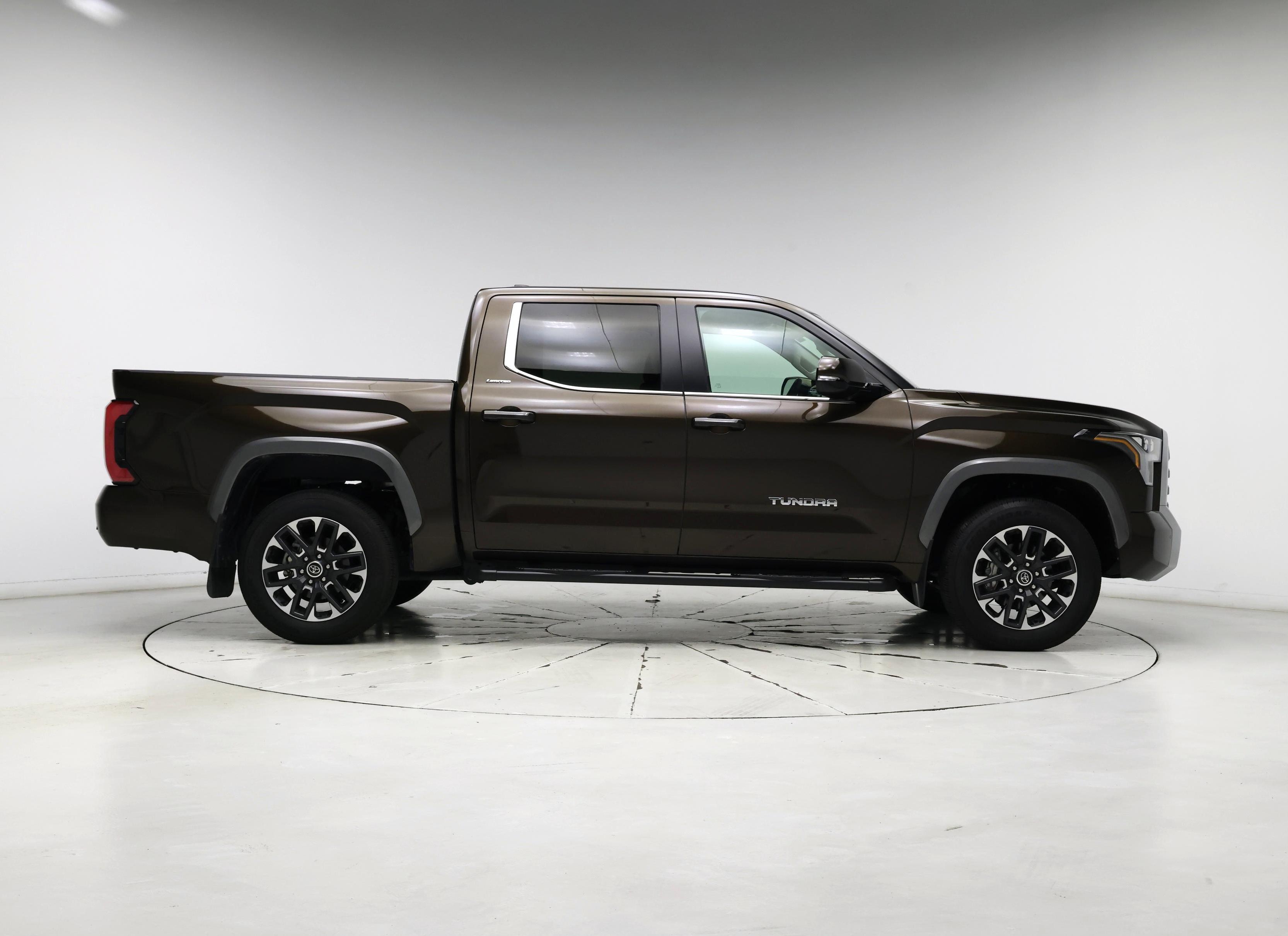 Thumbnail: 2024 Toyota Tundra - 7