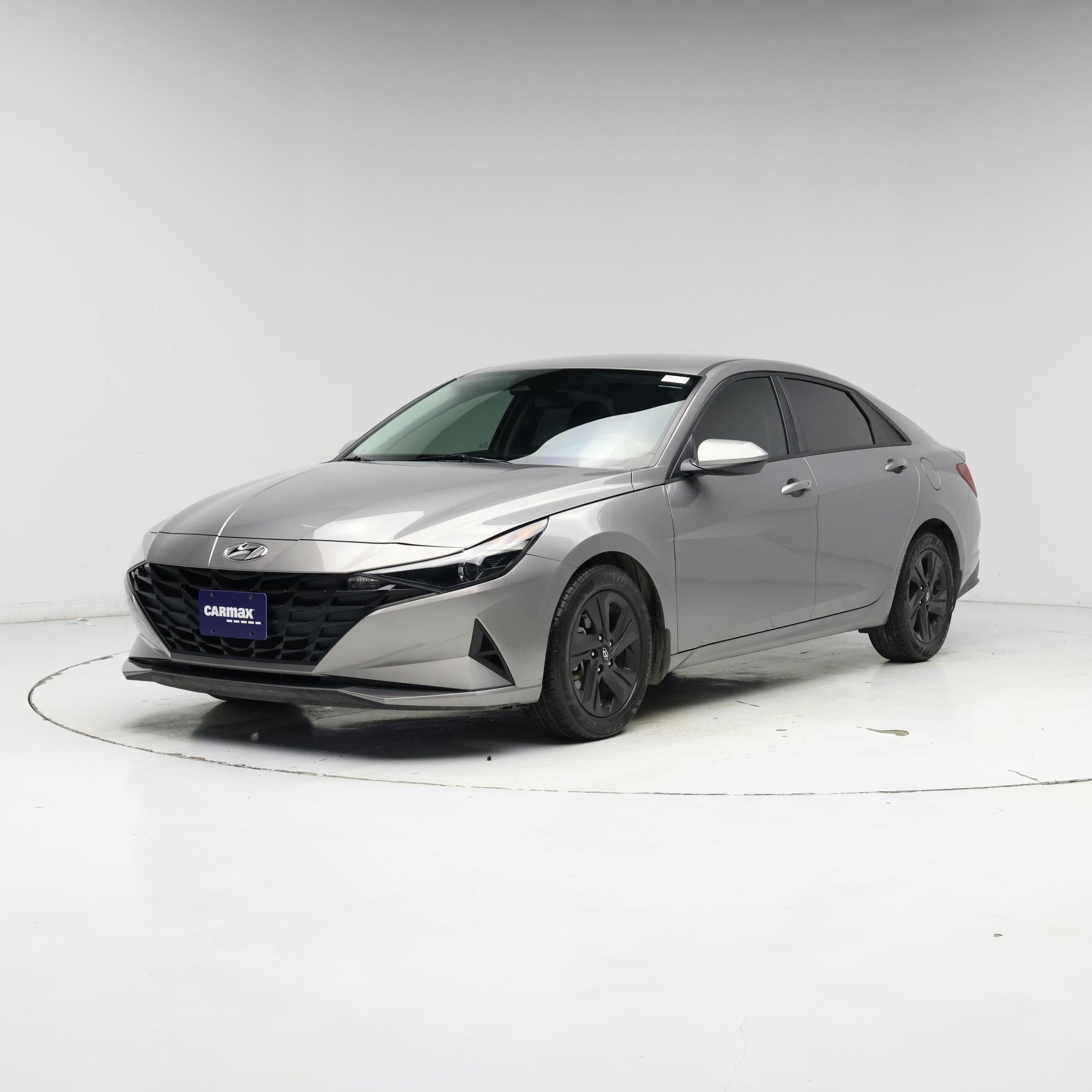 Thumbnail: 2022 Hyundai Elantra - 4