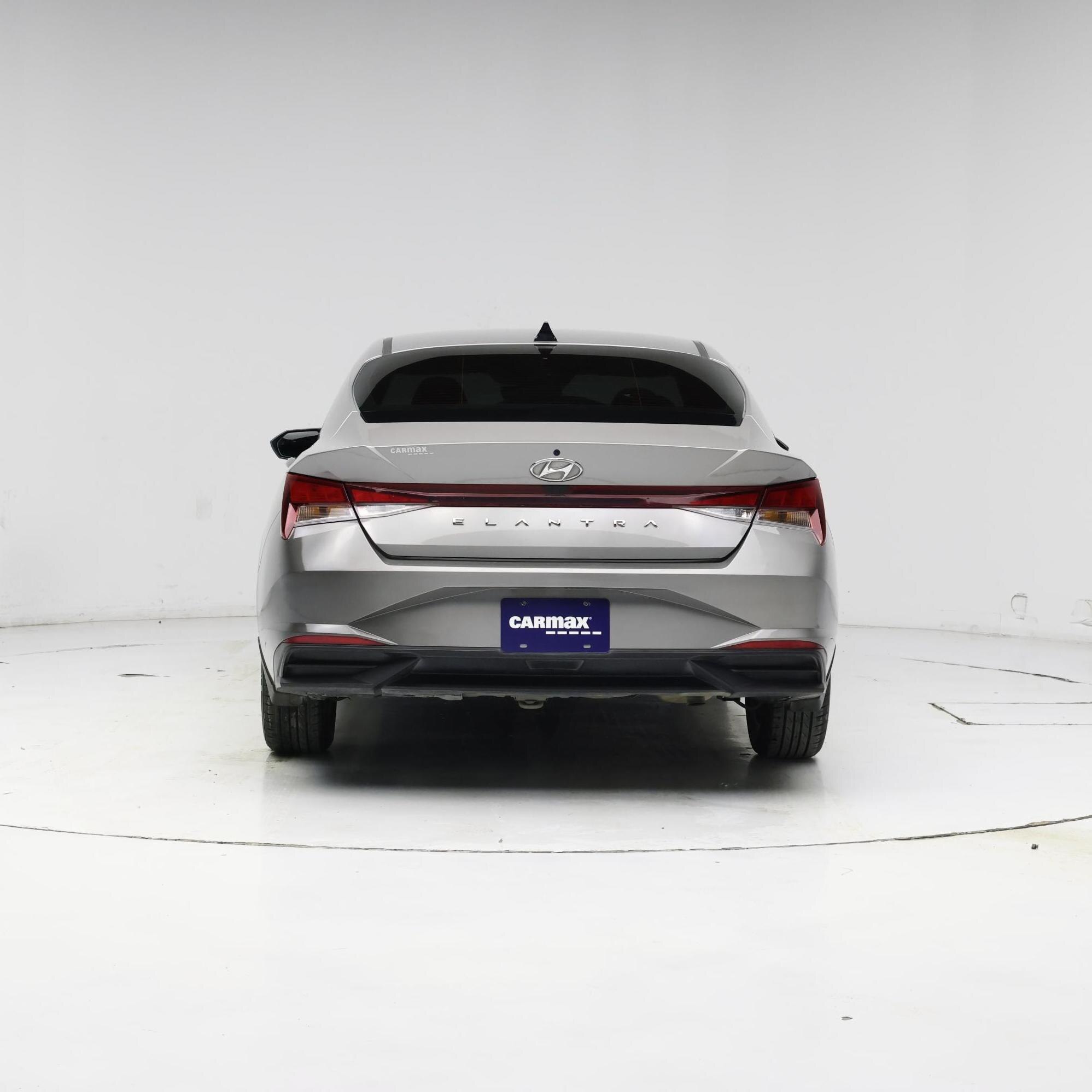 Thumbnail: 2022 Hyundai Elantra - 6