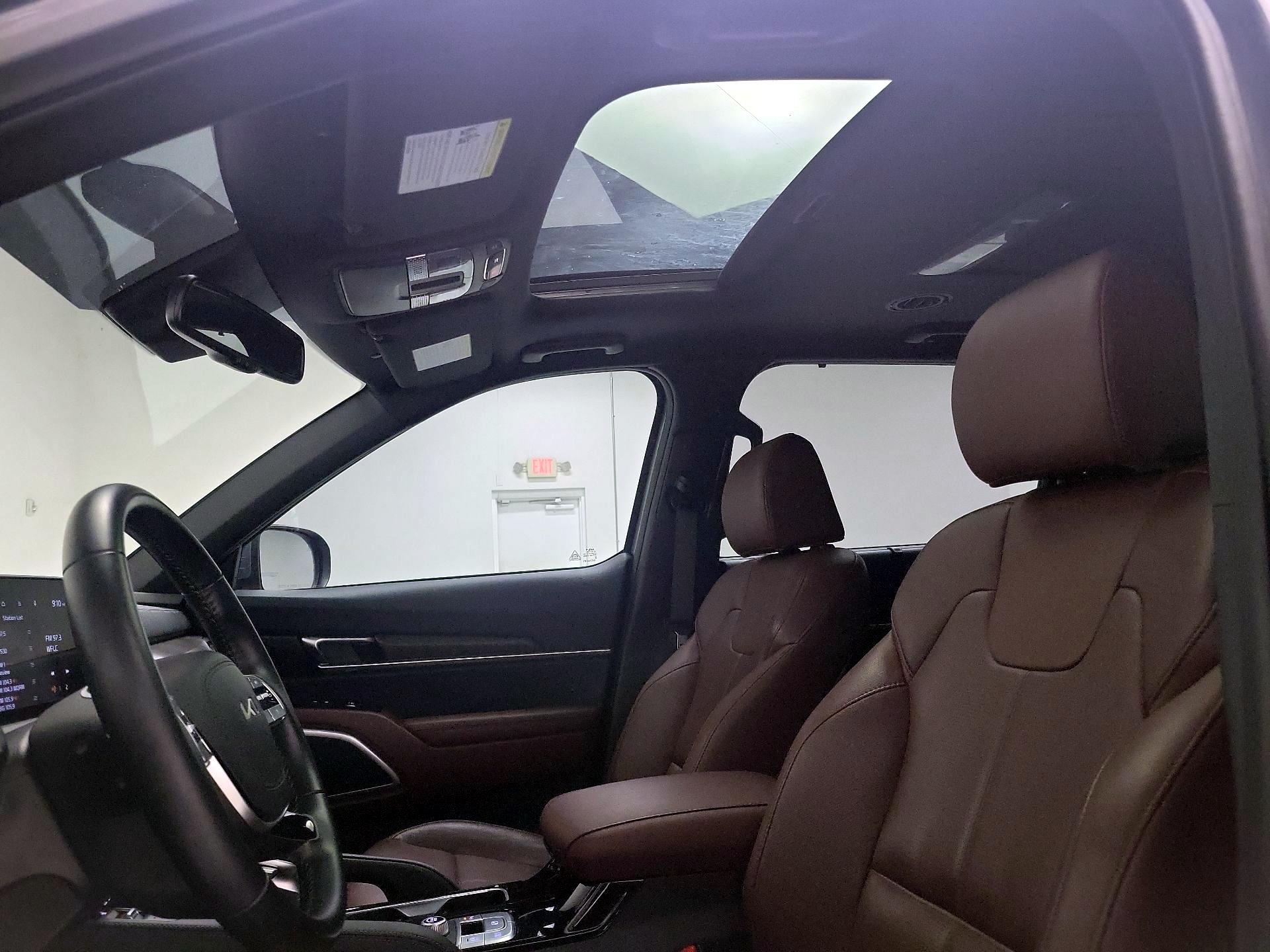 Thumbnail: 2023 Kia Telluride - 20