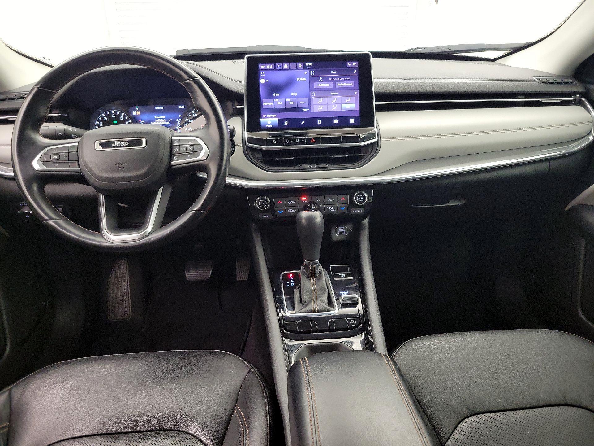 Thumbnail: 2022 Jeep Compass - 9