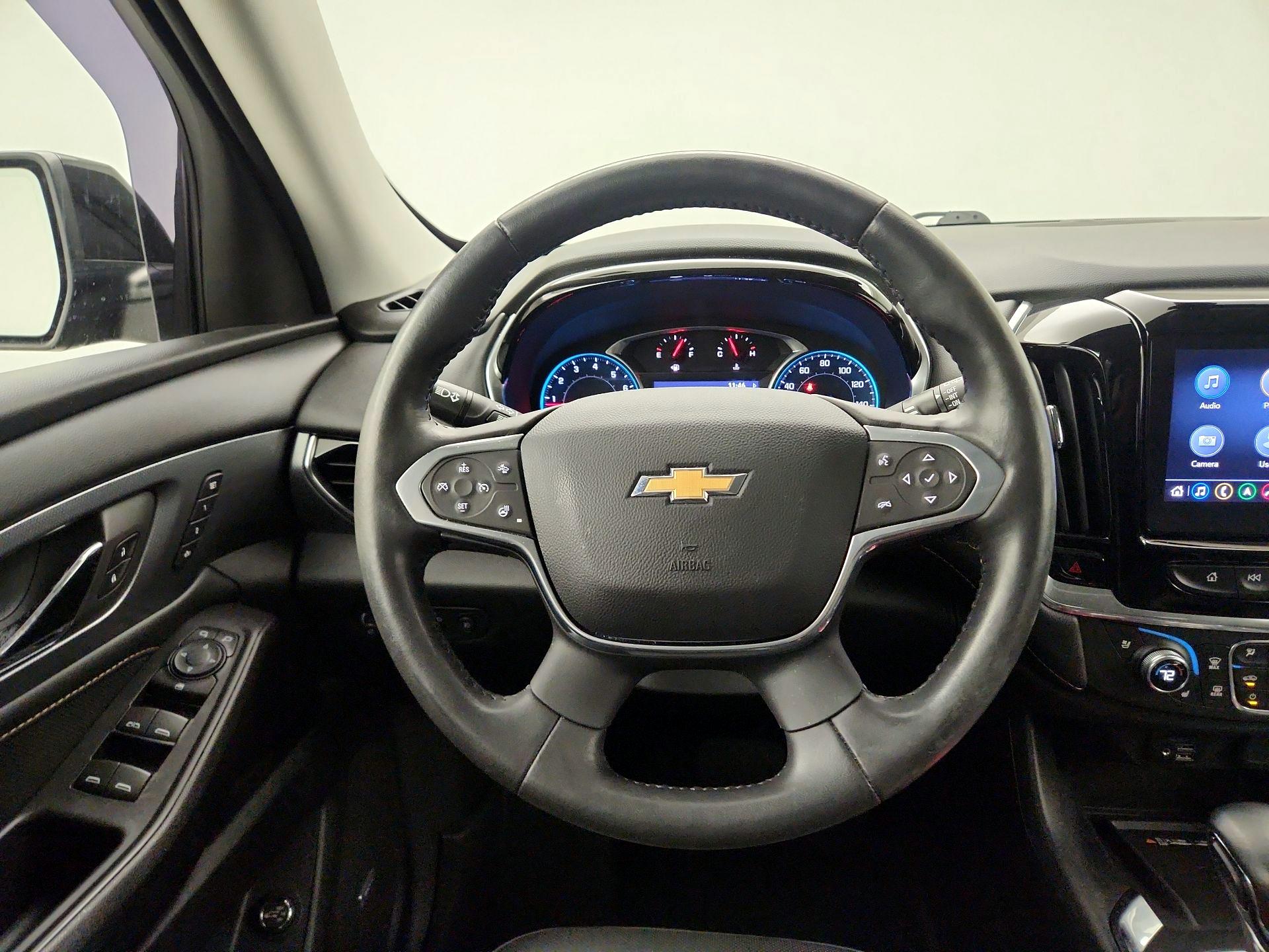 Thumbnail: 2021 Chevrolet Traverse - 10