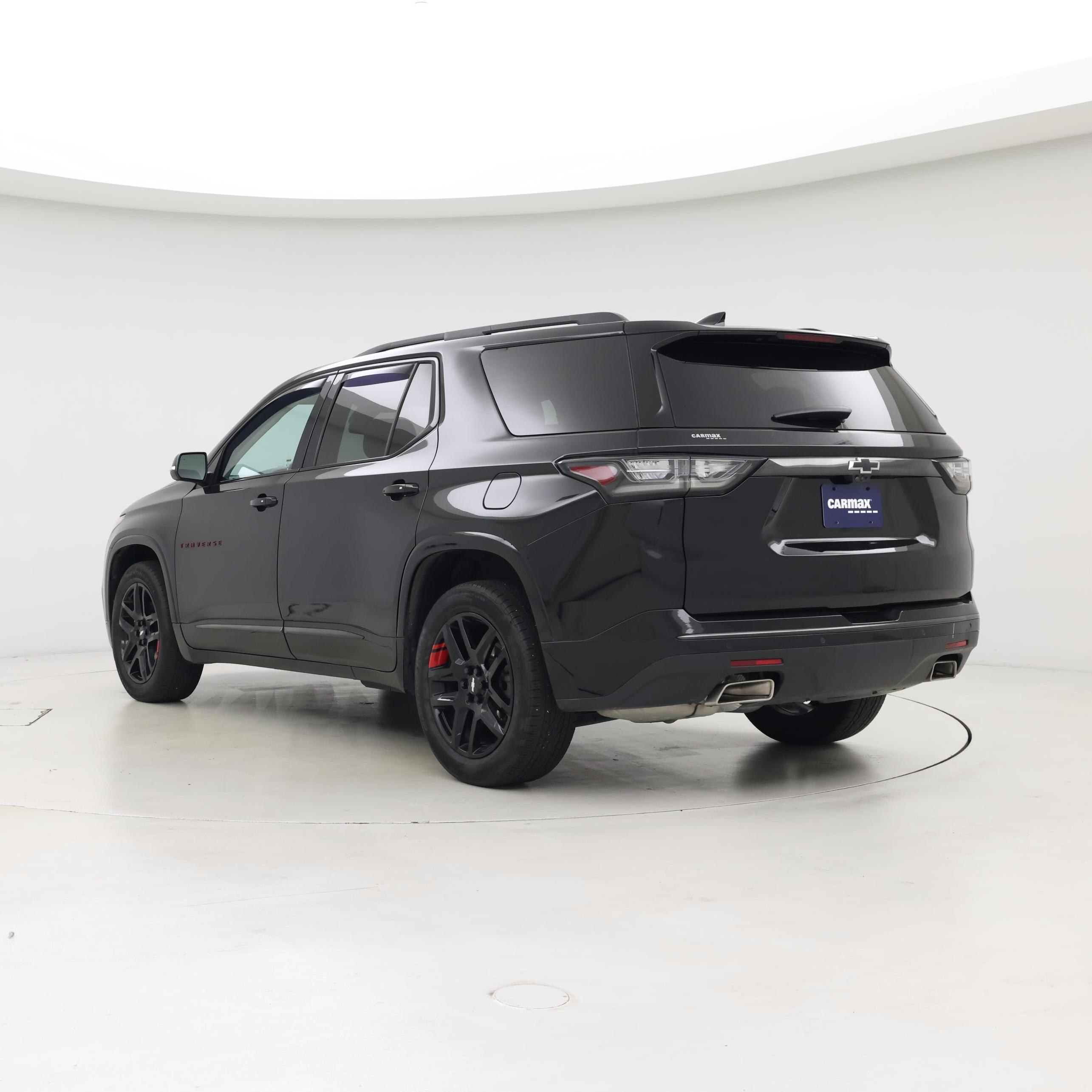 Thumbnail: 2021 Chevrolet Traverse - 2