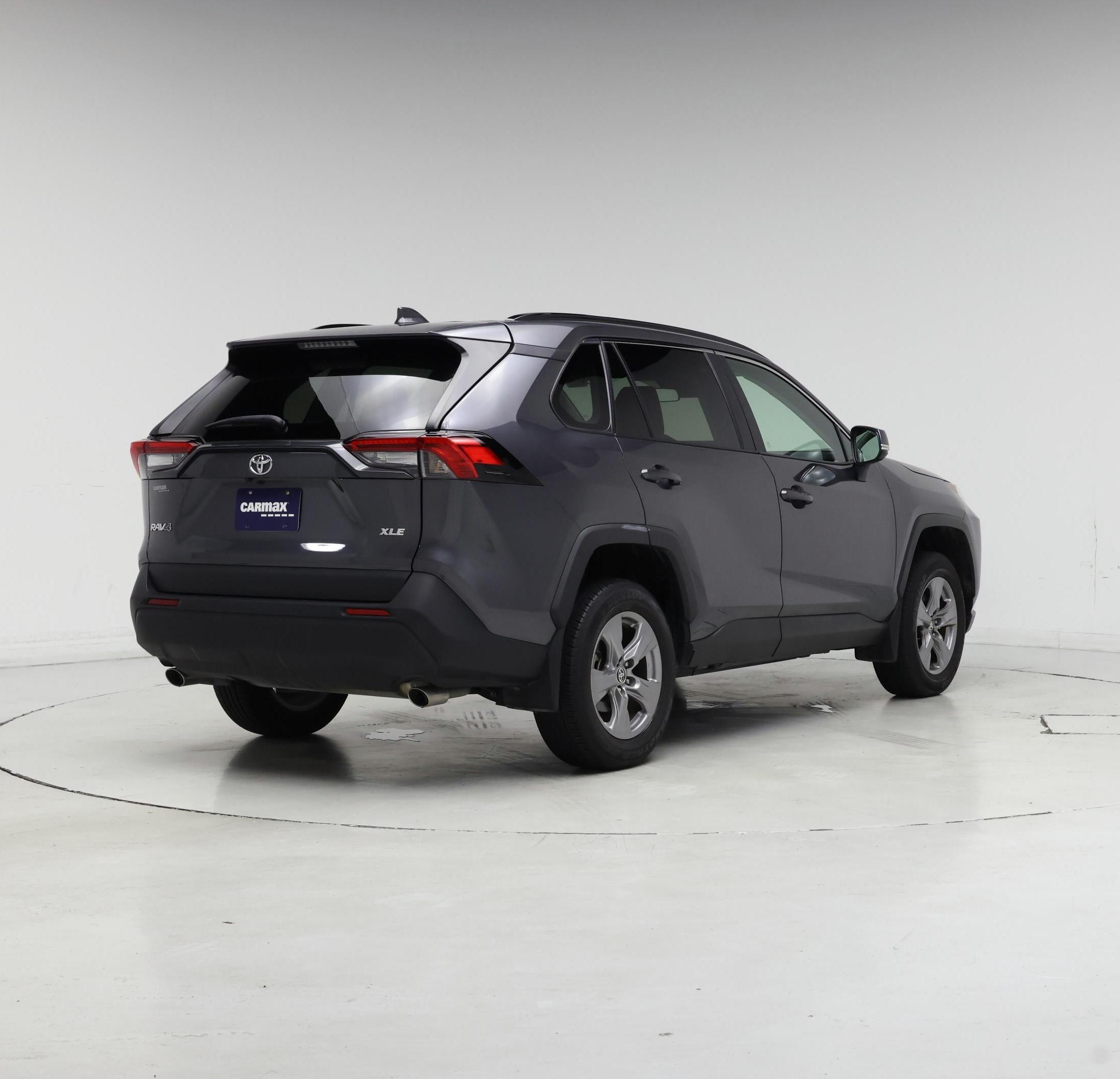 Thumbnail: 2024 Toyota RAV4 - 8