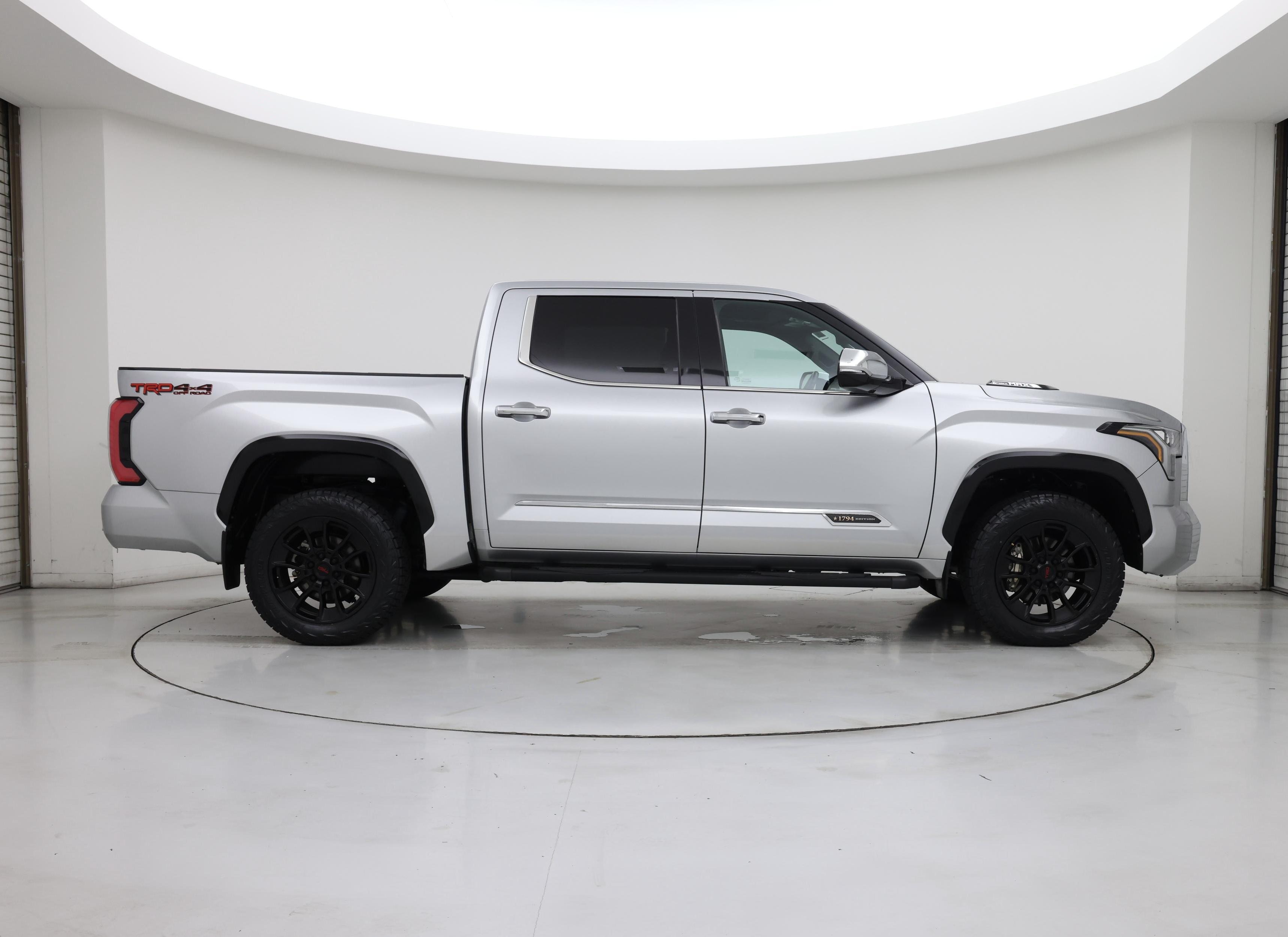 Thumbnail: 2023 Toyota Tundra - 7