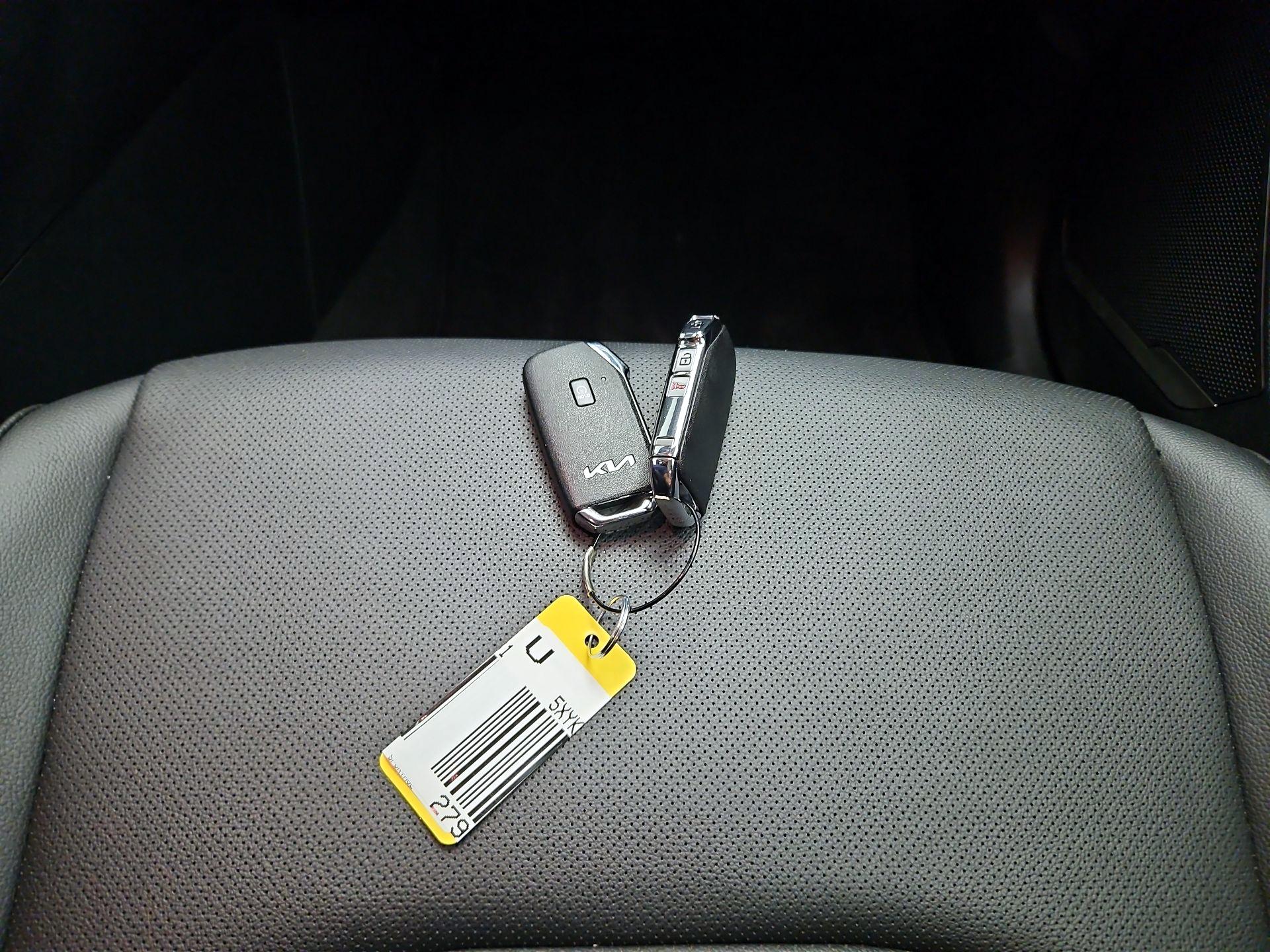 Thumbnail: 2025 Kia Sportage - 20