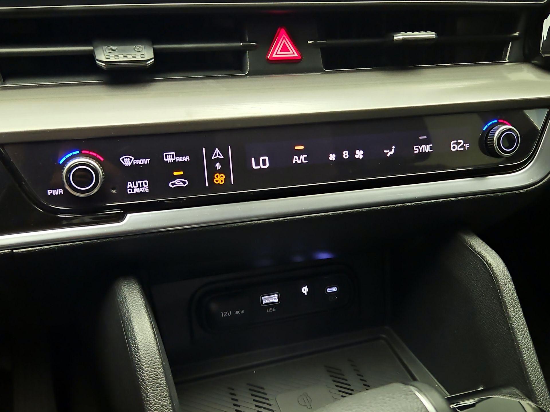 Thumbnail: 2025 Kia Sportage - 17