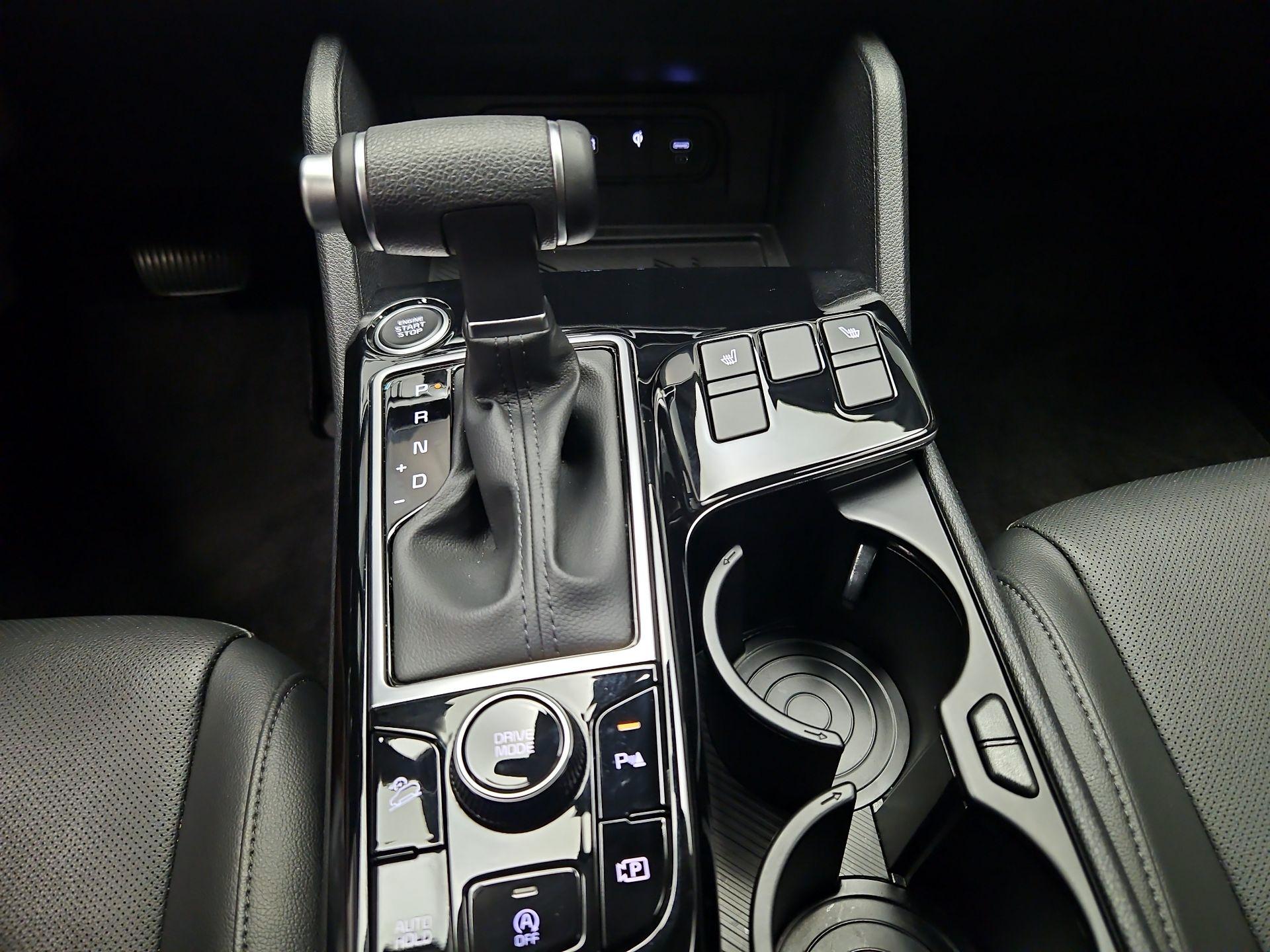 Thumbnail: 2025 Kia Sportage - 18