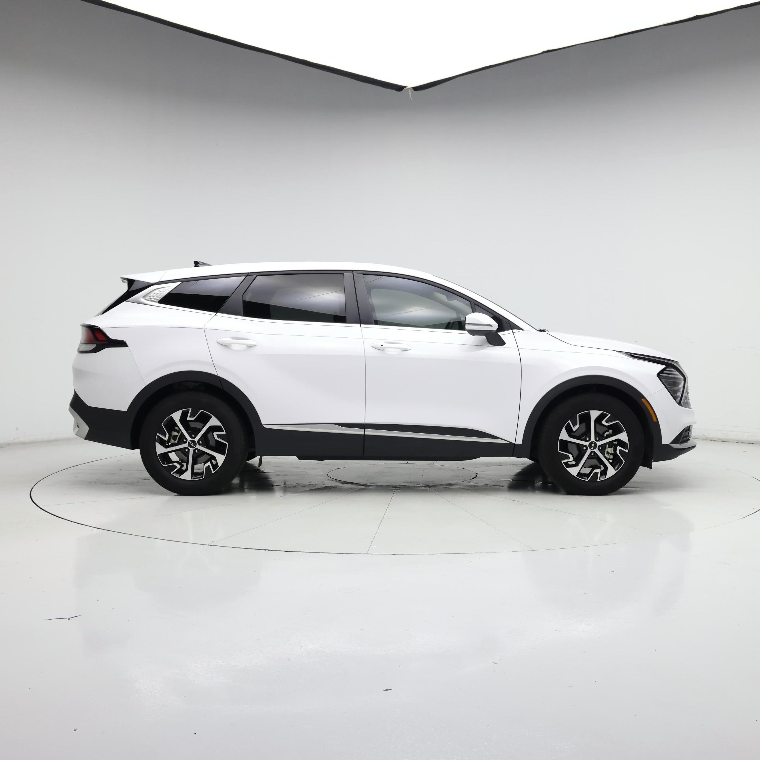 Thumbnail: 2025 Kia Sportage - 7