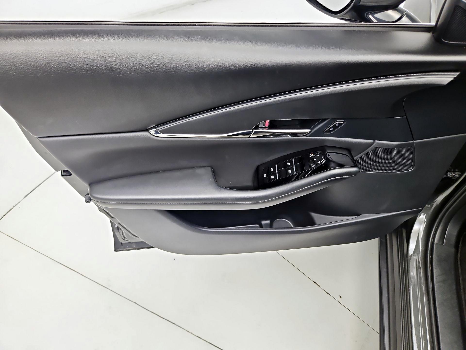 Thumbnail: 2025 Mazda CX-30 - 12