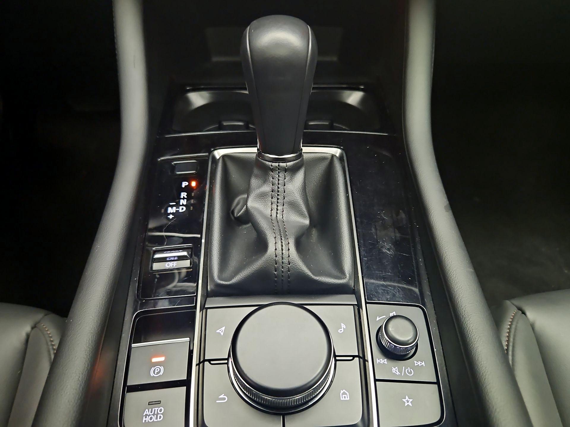 Thumbnail: 2025 Mazda Mazda3 - 17