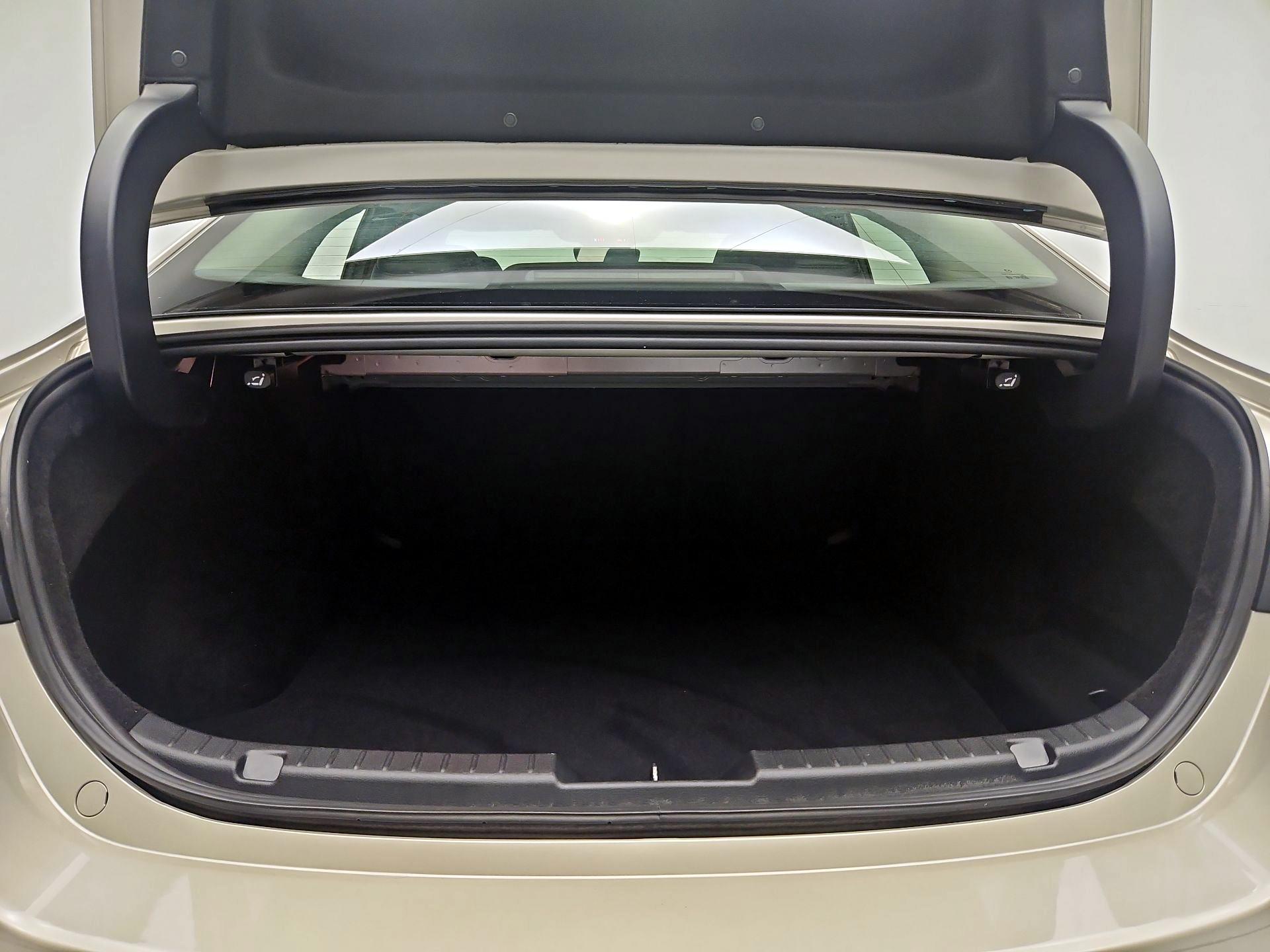 Thumbnail: 2025 Mazda Mazda3 - 20