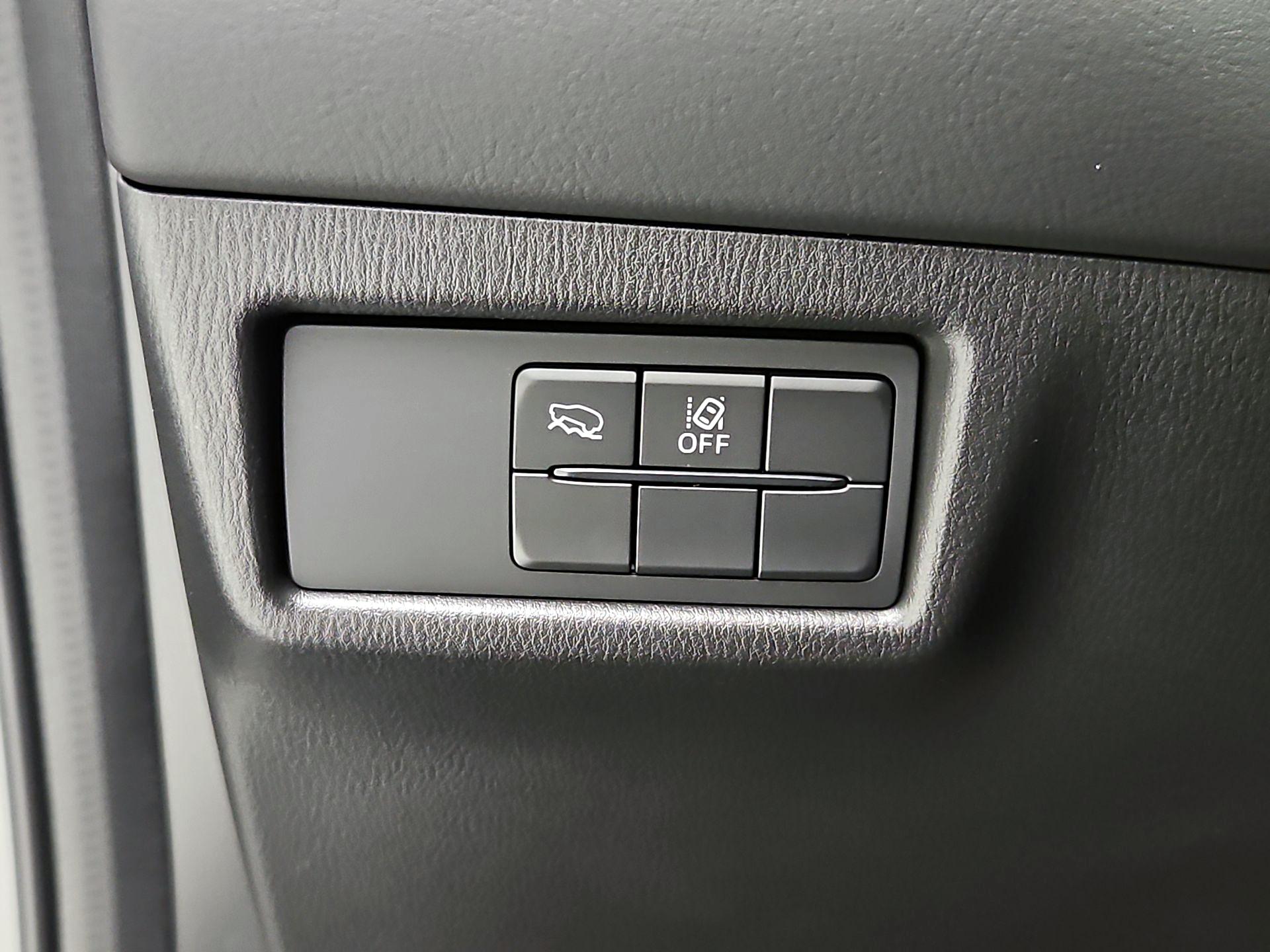 Thumbnail: 2025 Mazda CX-5 - 13