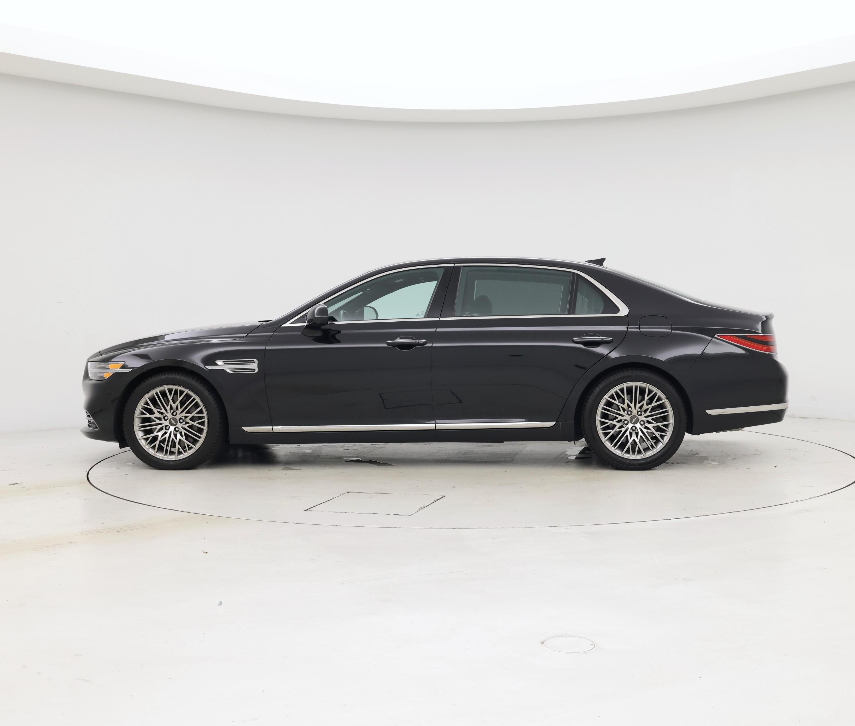 Thumbnail: 2021 Genesis G90 - 3