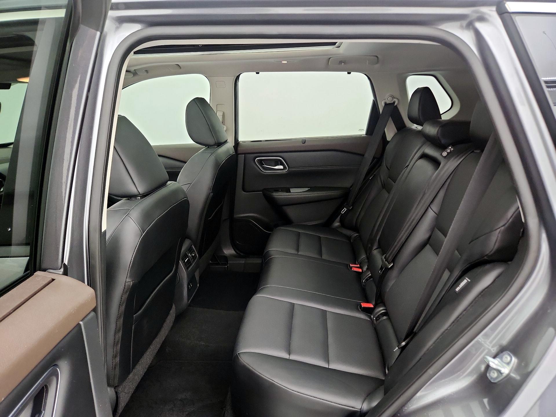 Thumbnail: 2021 Nissan Rogue - 20