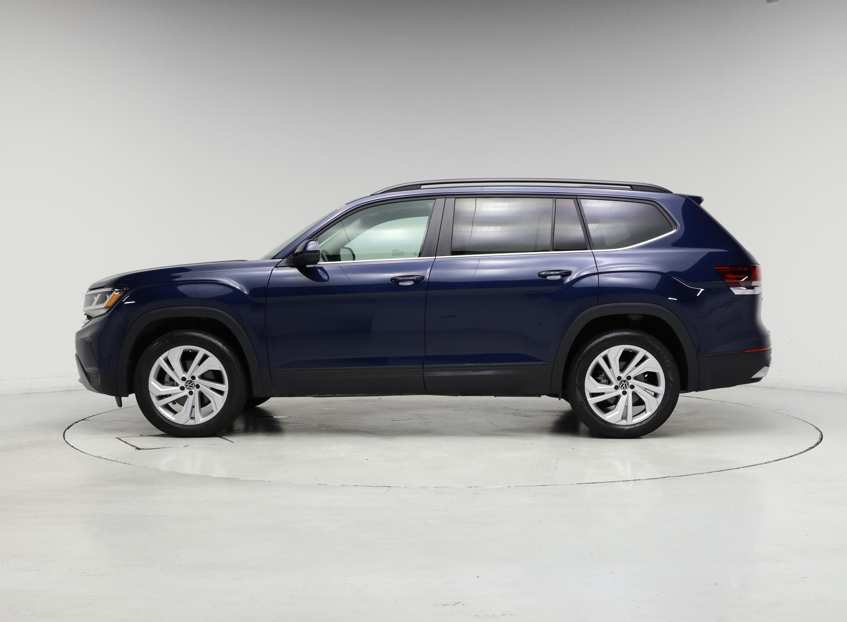 Thumbnail: 2023 Volkswagen Atlas - 3