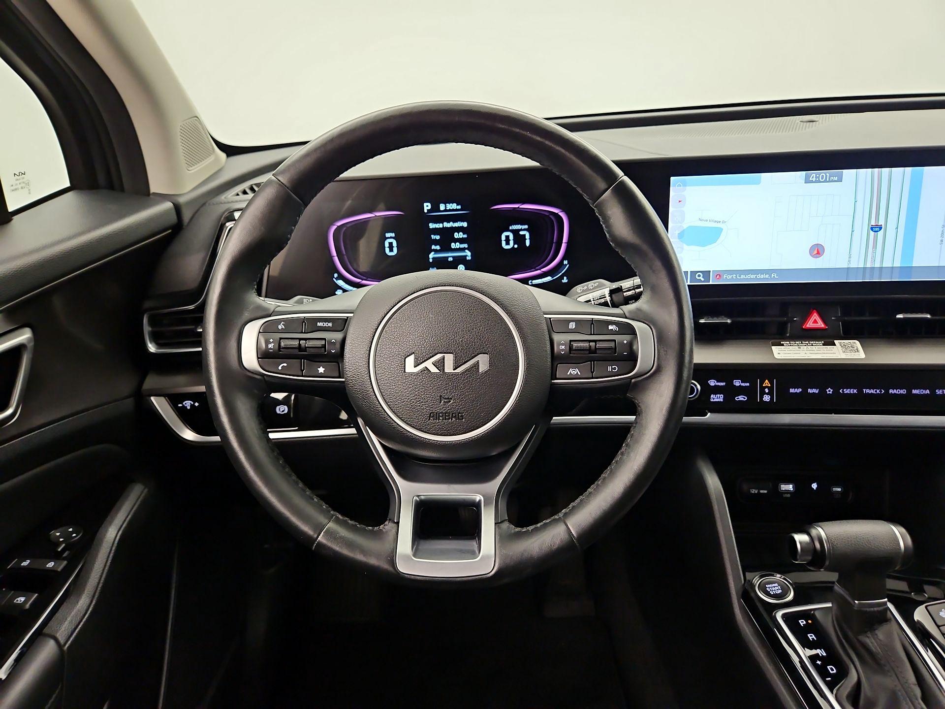 Thumbnail: 2023 Kia Sportage - 10