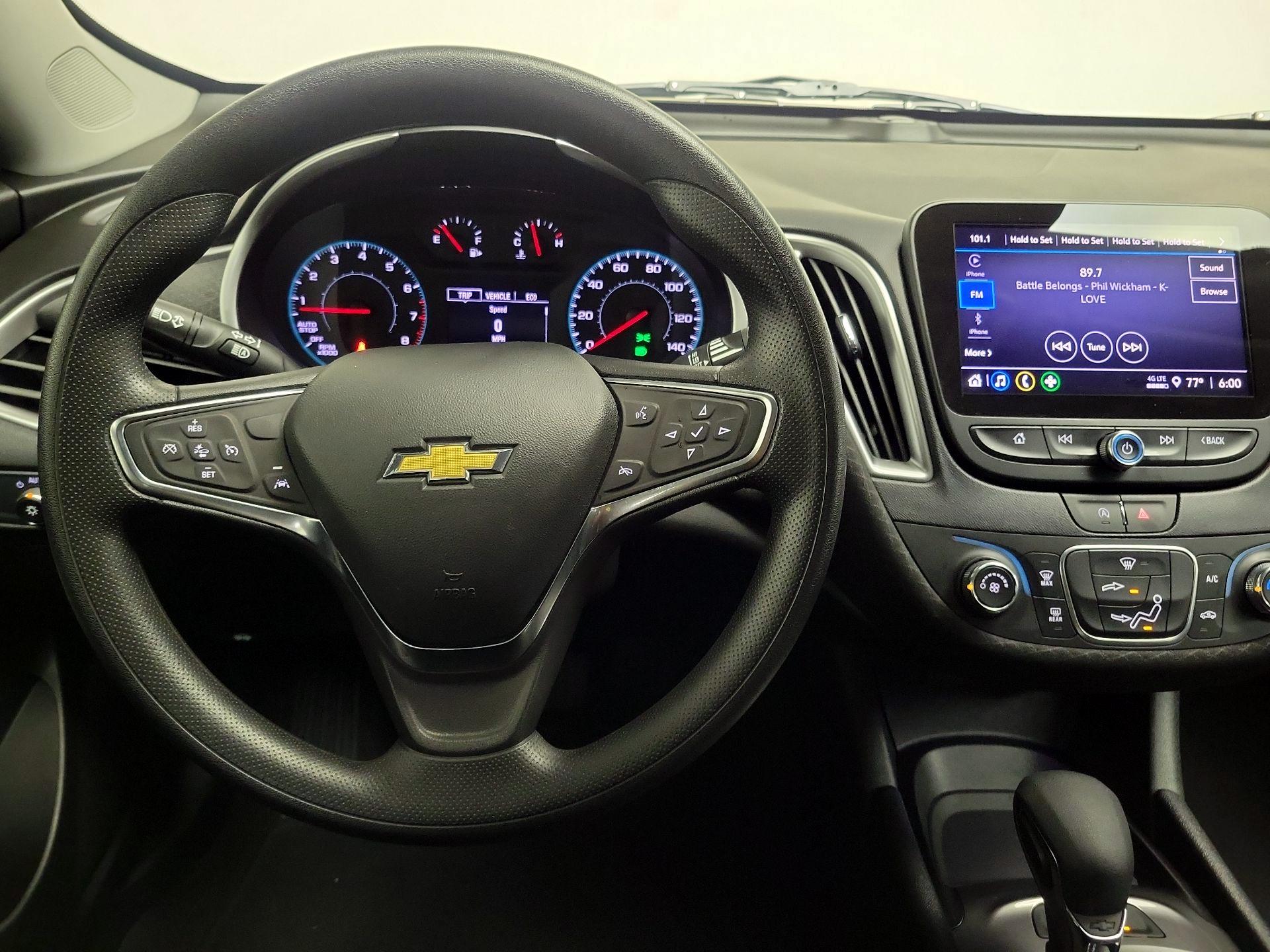 Thumbnail: 2024 Chevrolet Malibu - 10