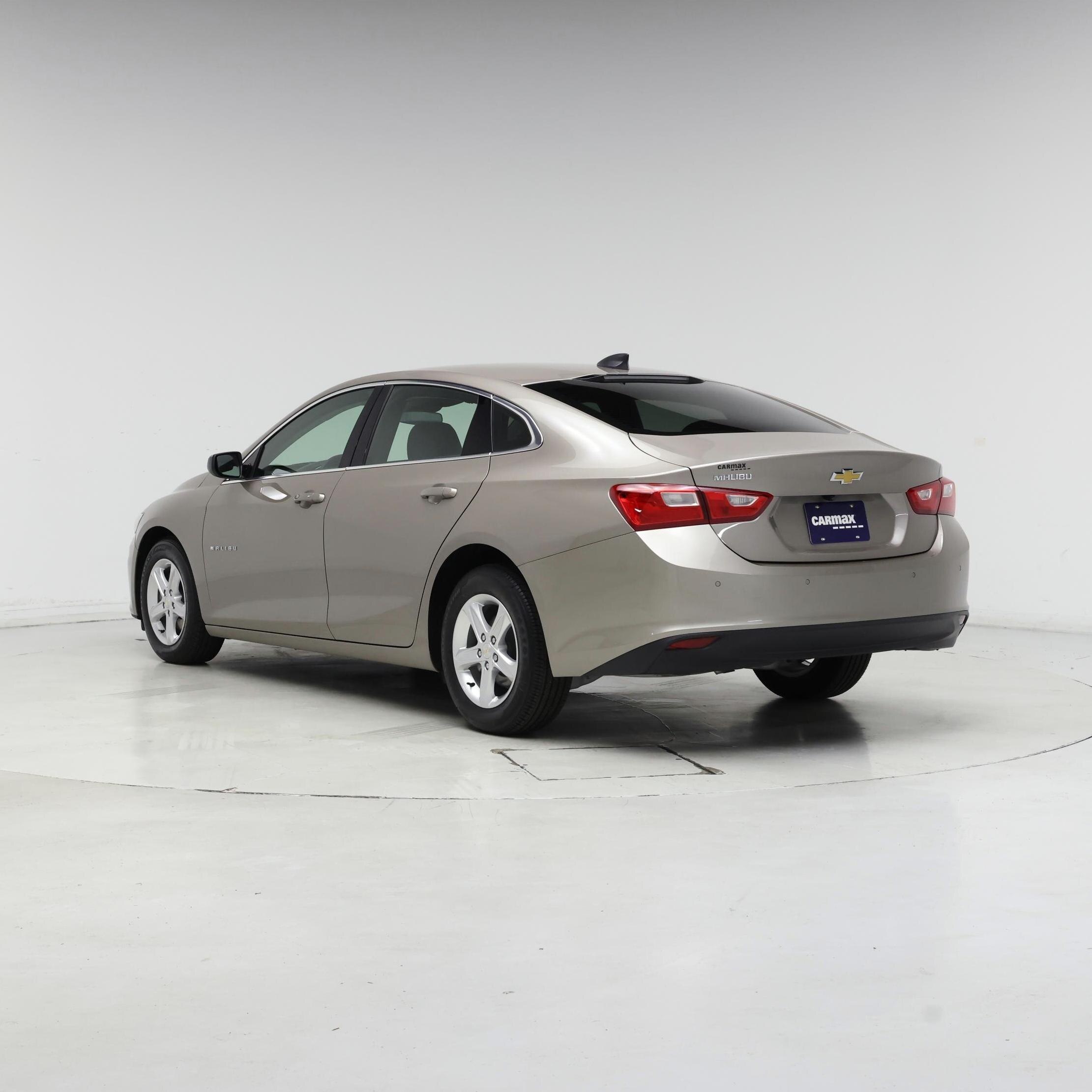 Thumbnail: 2024 Chevrolet Malibu - 2