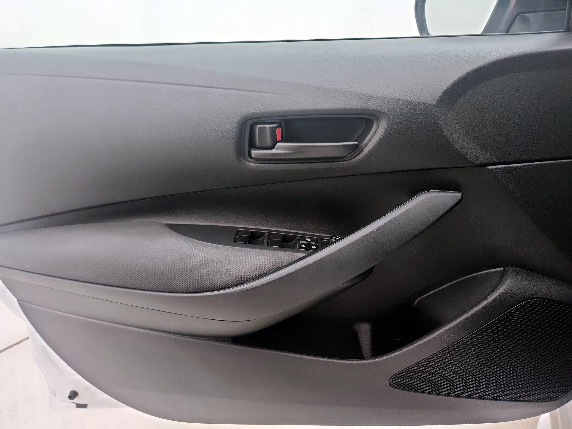 Thumbnail: 2024 Toyota Corolla - 12