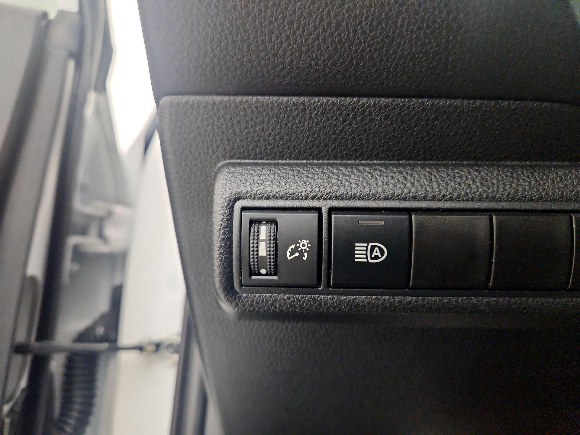 Thumbnail: 2024 Toyota Corolla - 13