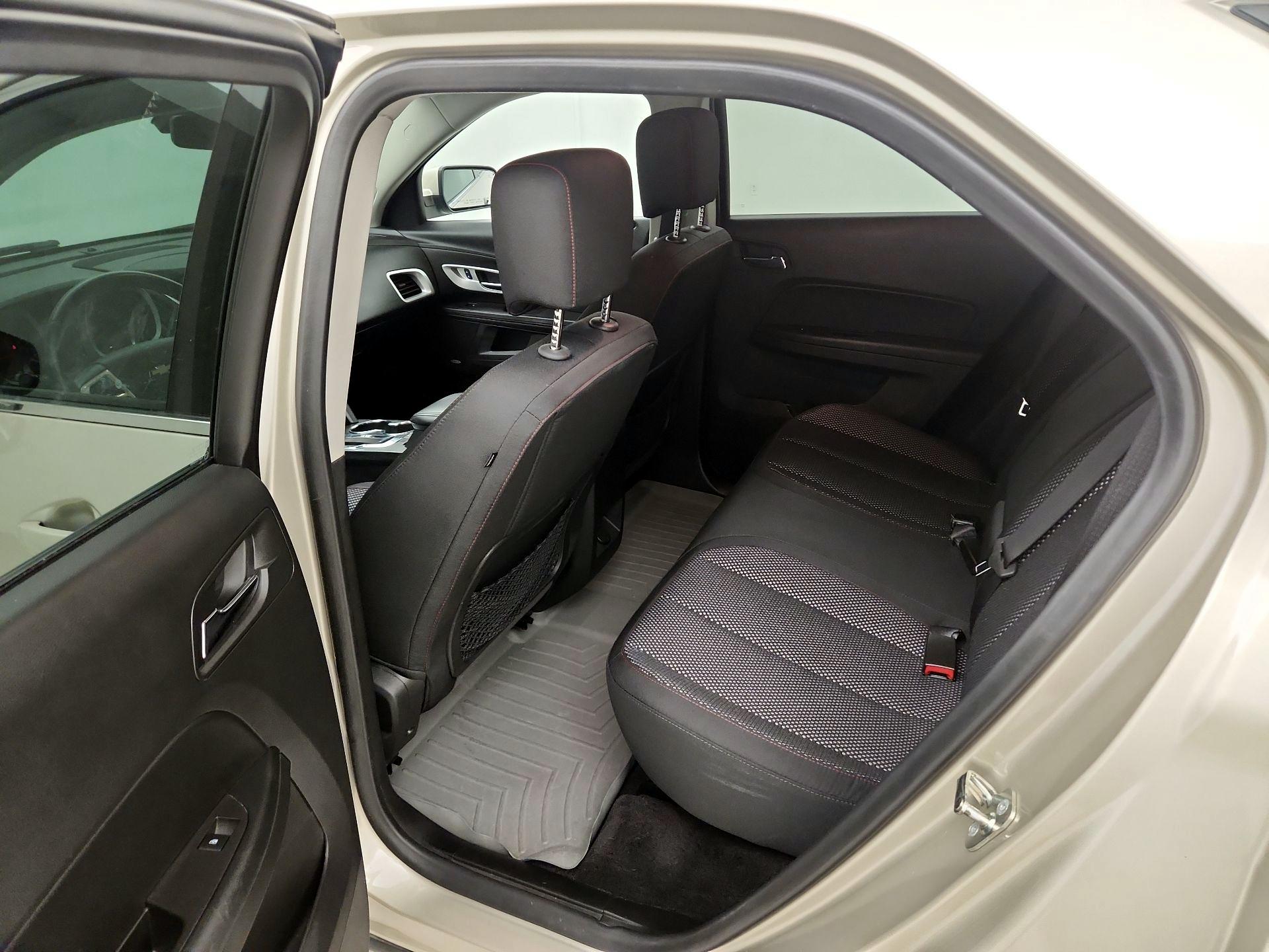 Thumbnail: 2016 Chevrolet Equinox - 19