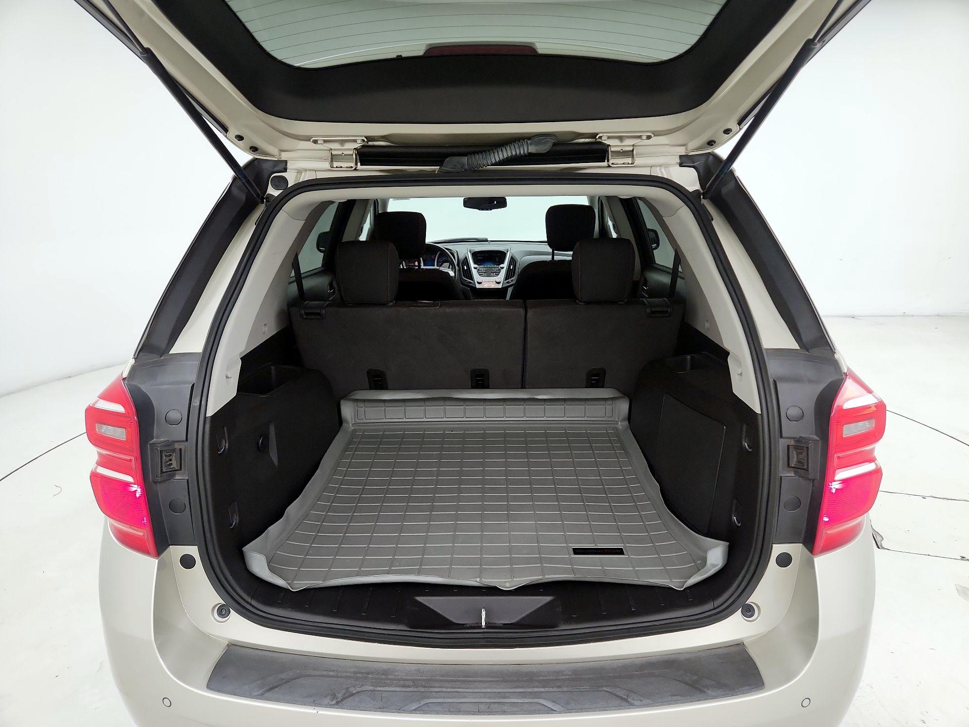 Thumbnail: 2016 Chevrolet Equinox - 20