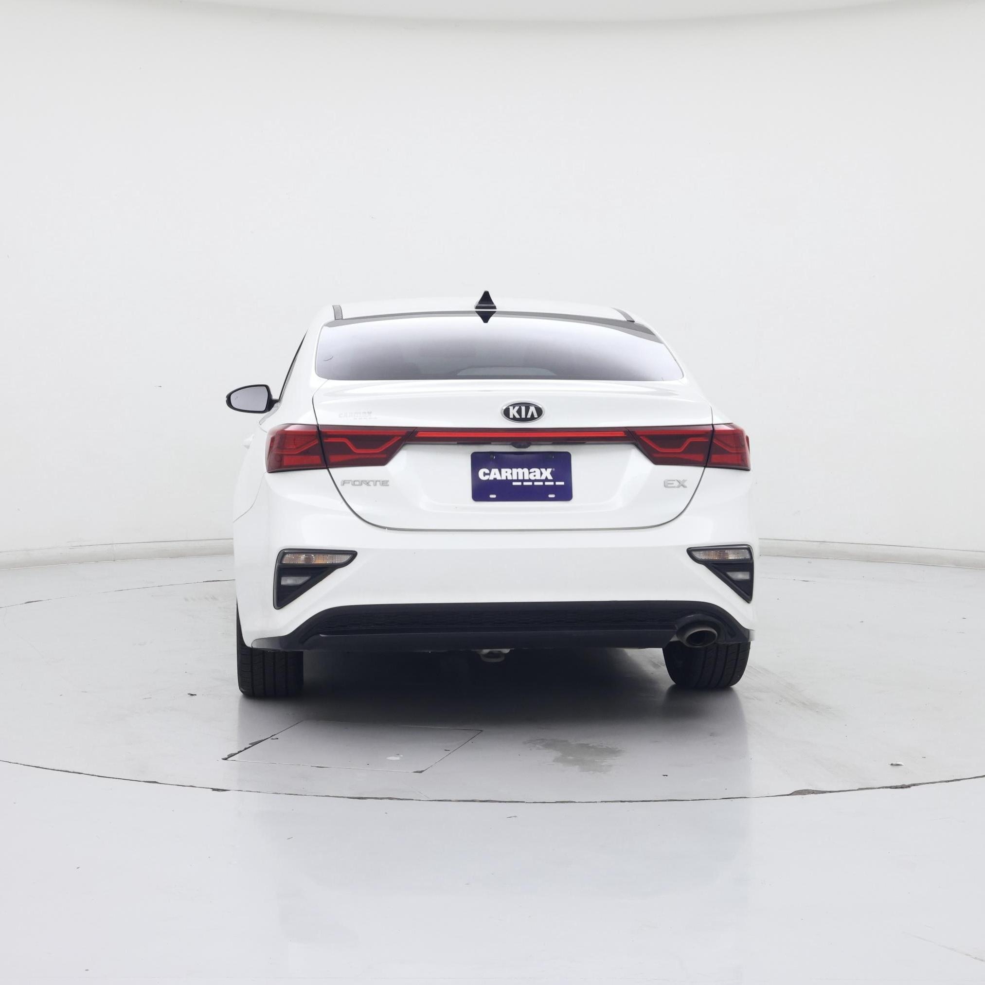 Thumbnail: 2020 Kia Forte - 6
