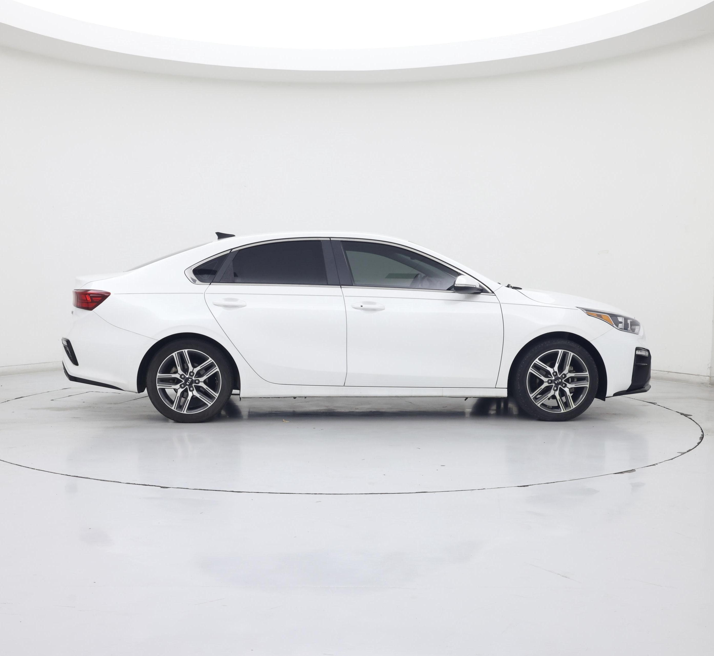 Thumbnail: 2020 Kia Forte - 7