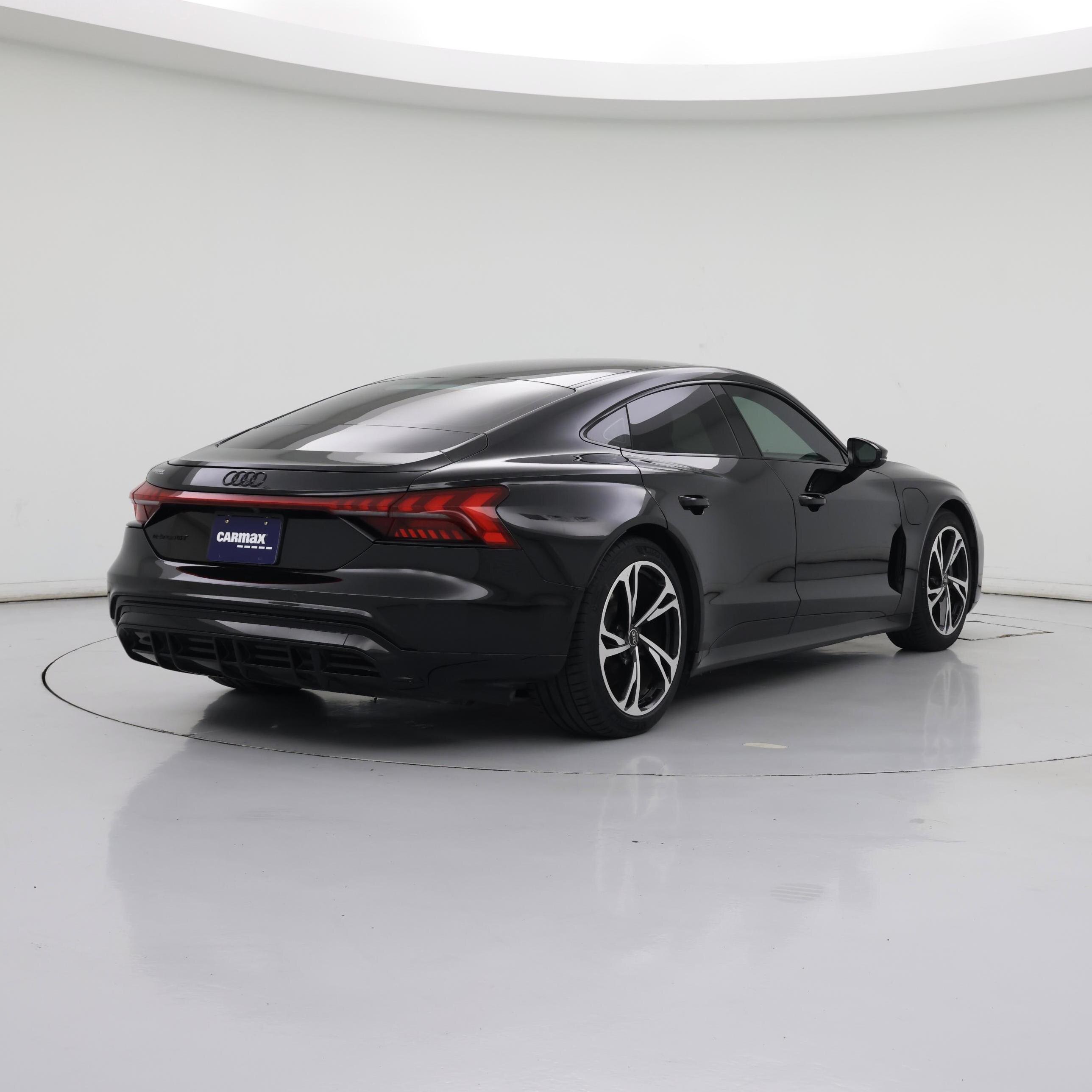 Thumbnail: 2023 Audi e-tron GT - 8