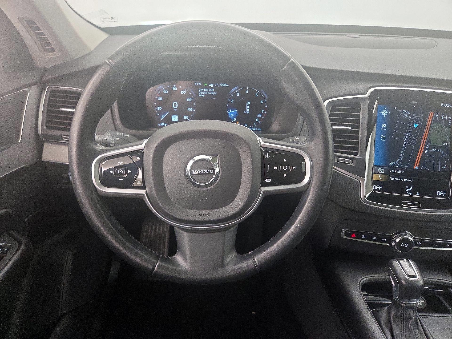 Thumbnail: 2022 Volvo XC90 - 10