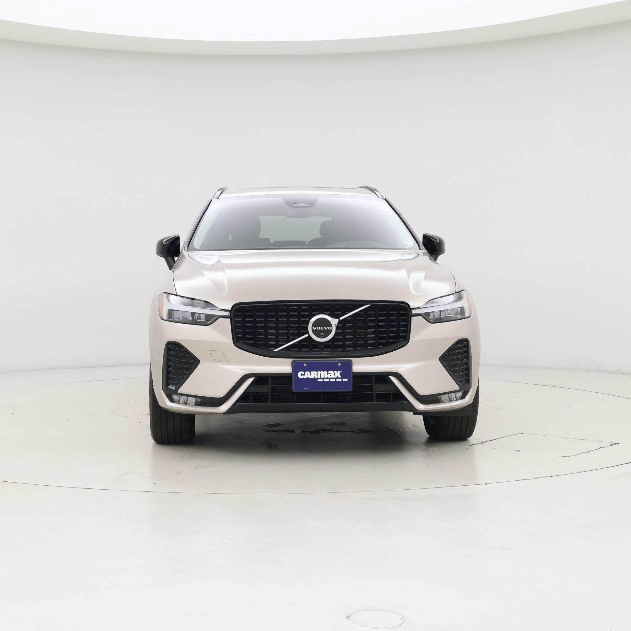 Thumbnail: 2025 Volvo XC60 - 5