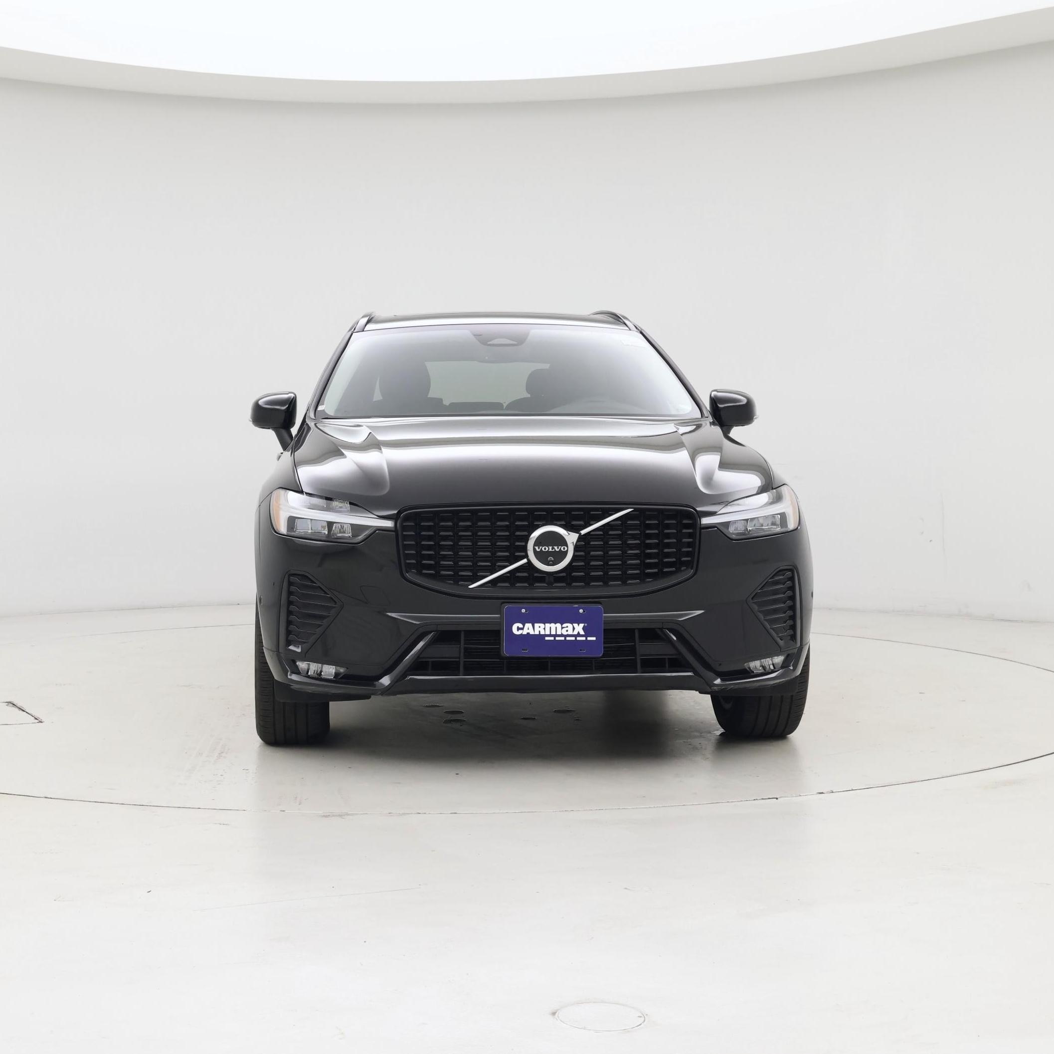 Thumbnail: 2025 Volvo XC60 - 5