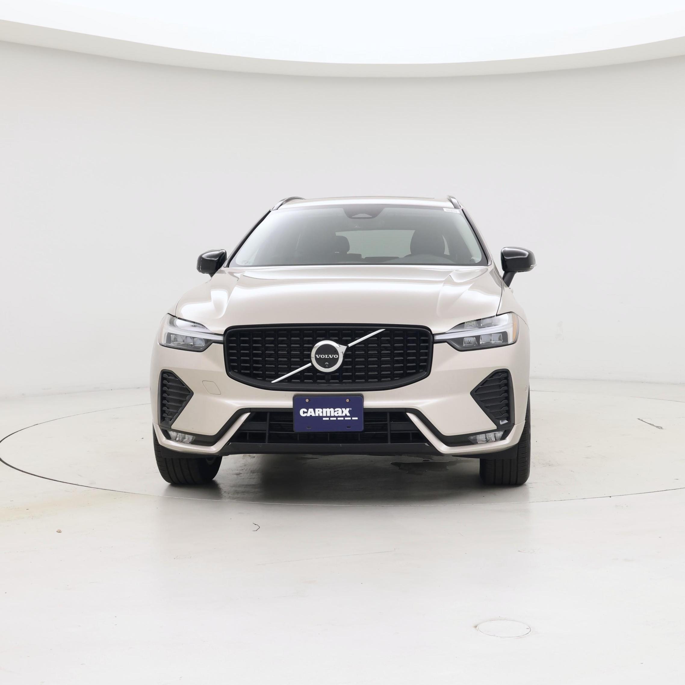 Thumbnail: 2025 Volvo XC60 - 5