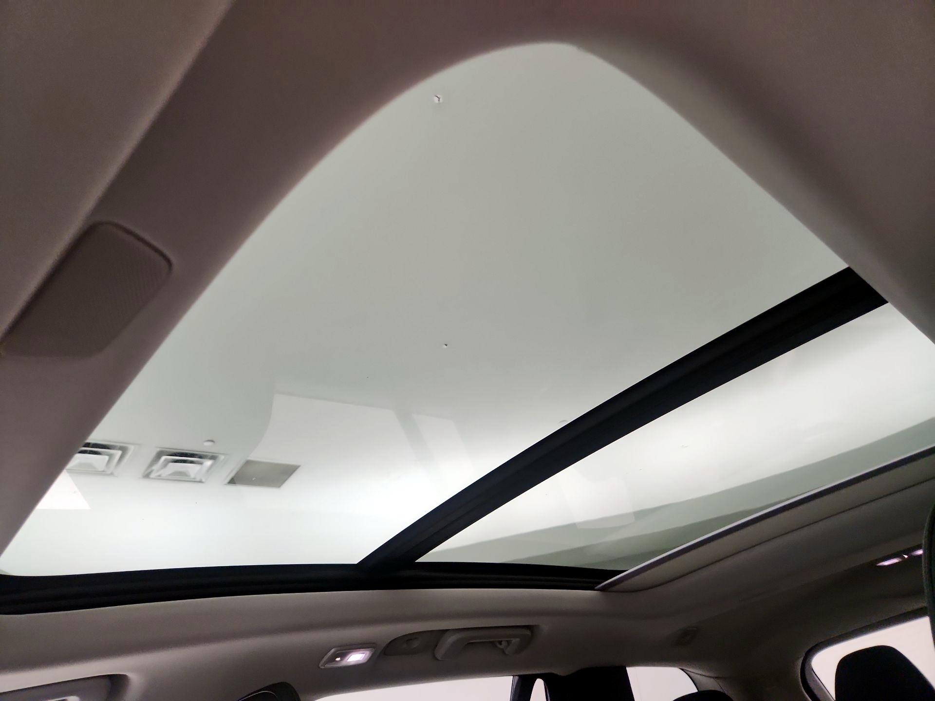 Thumbnail: 2025 Volvo XC90 - 20