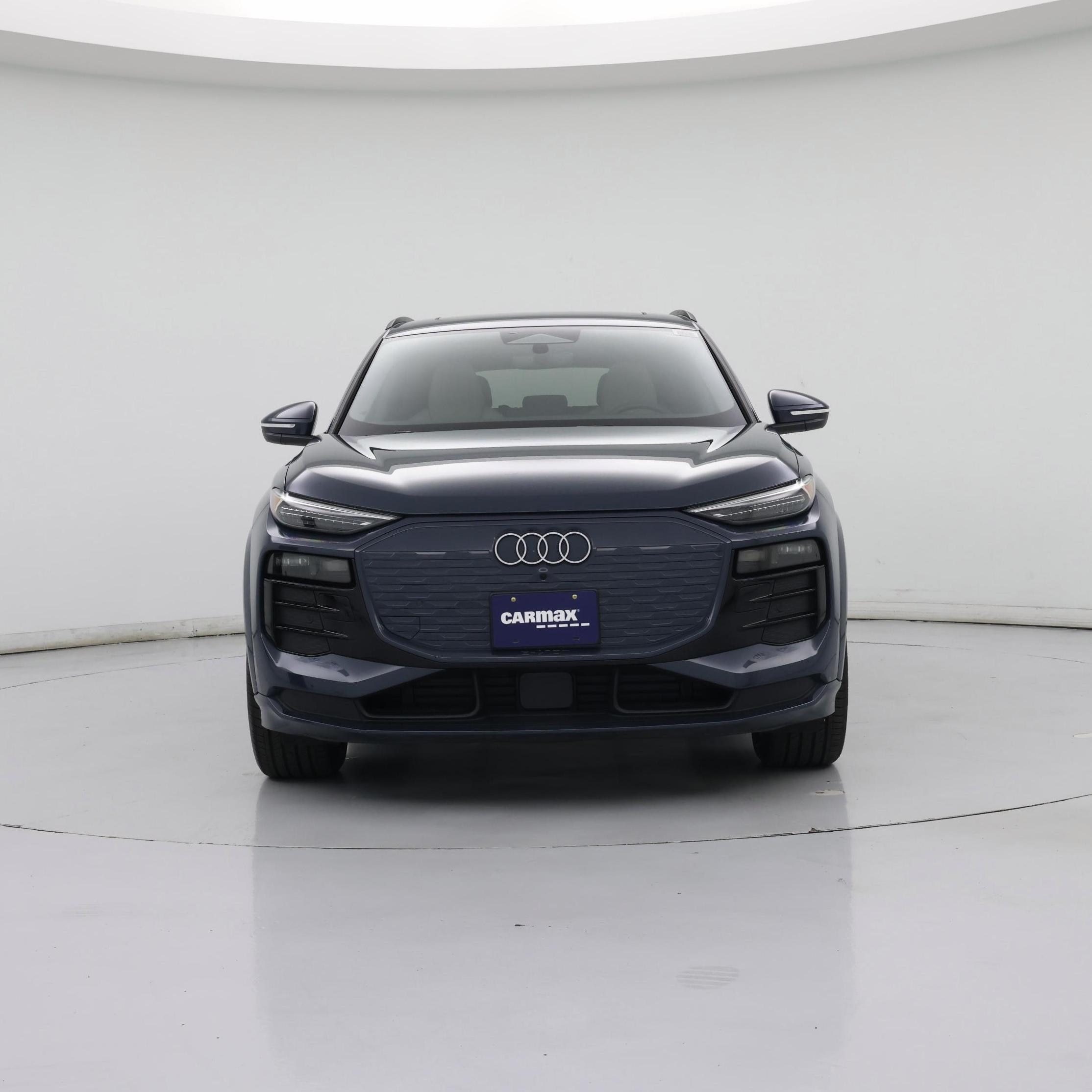 Thumbnail: 2025 Audi Q6 e-tron - 5