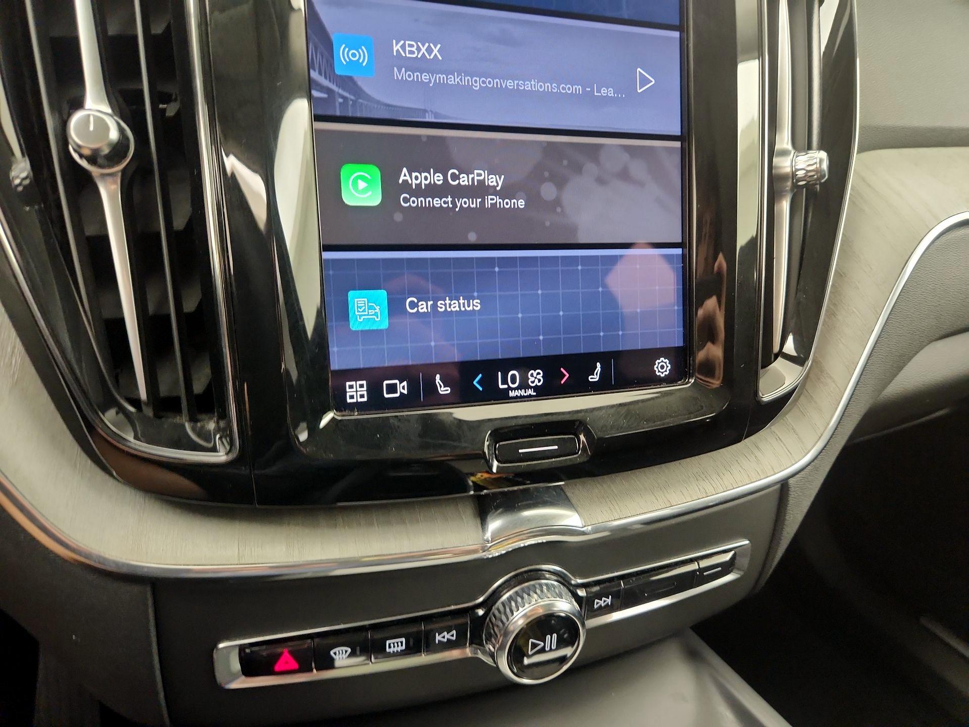 Thumbnail: 2025 Volvo XC60 - 17
