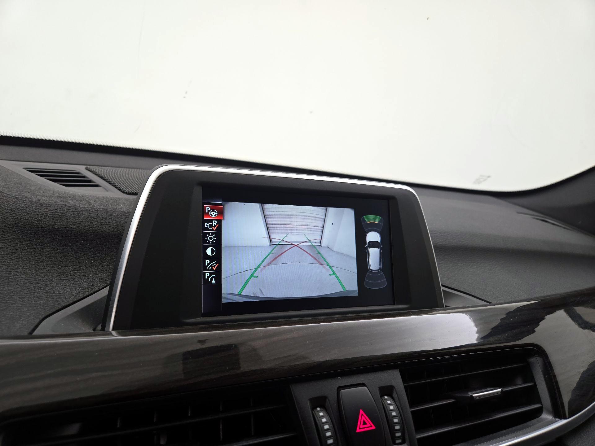 Thumbnail: 2016 BMW X1 - 15