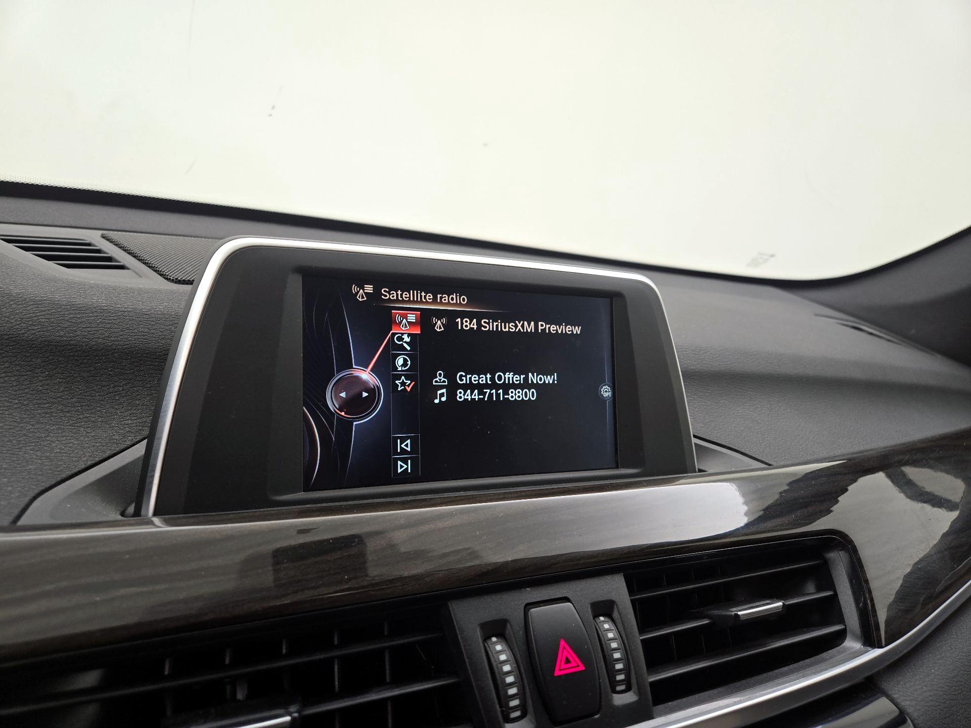 Thumbnail: 2016 BMW X1 - 16